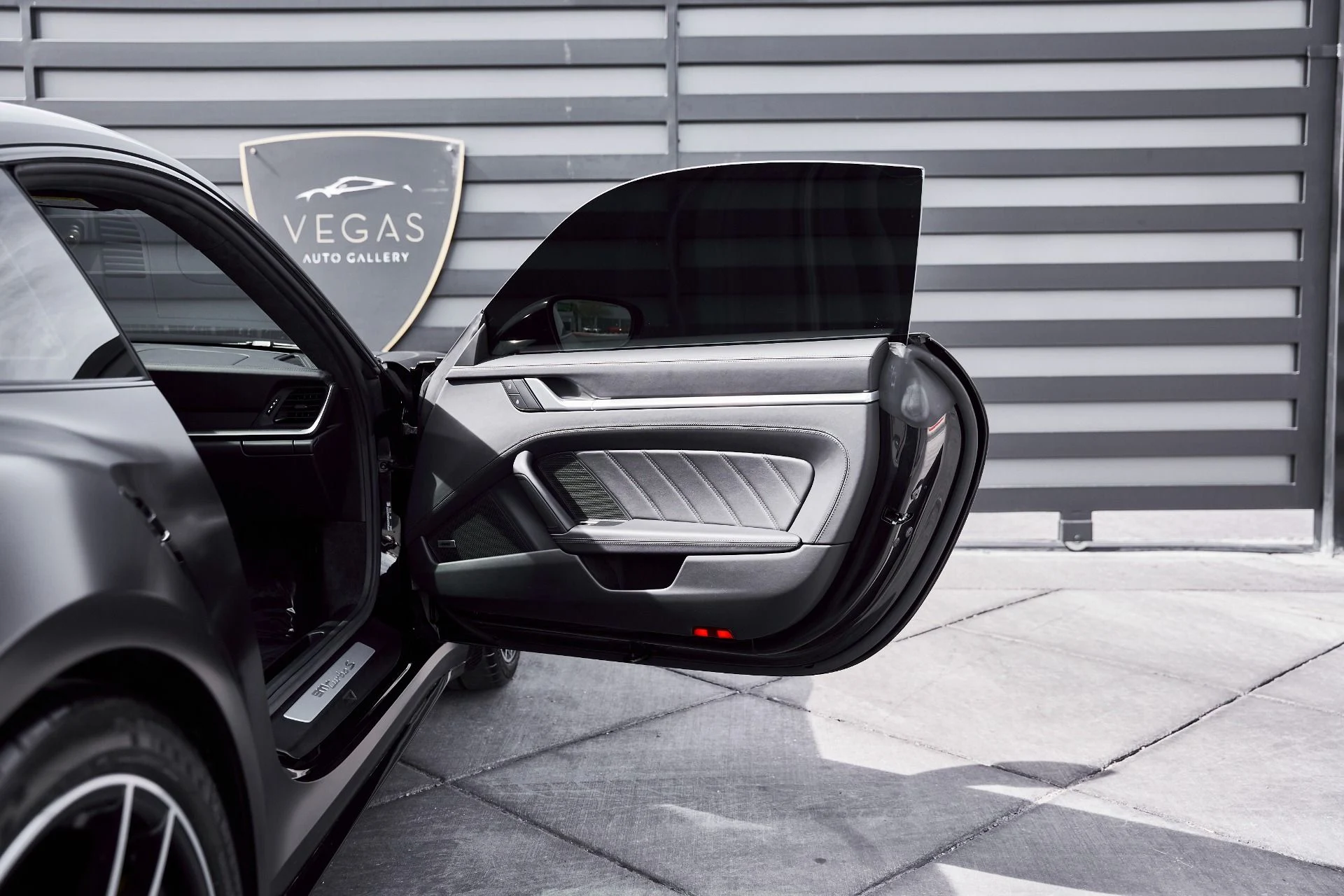 mph020_3231415059_Used_2024_Porsche_911_Turbo_S_1772073653_ba61337d1c