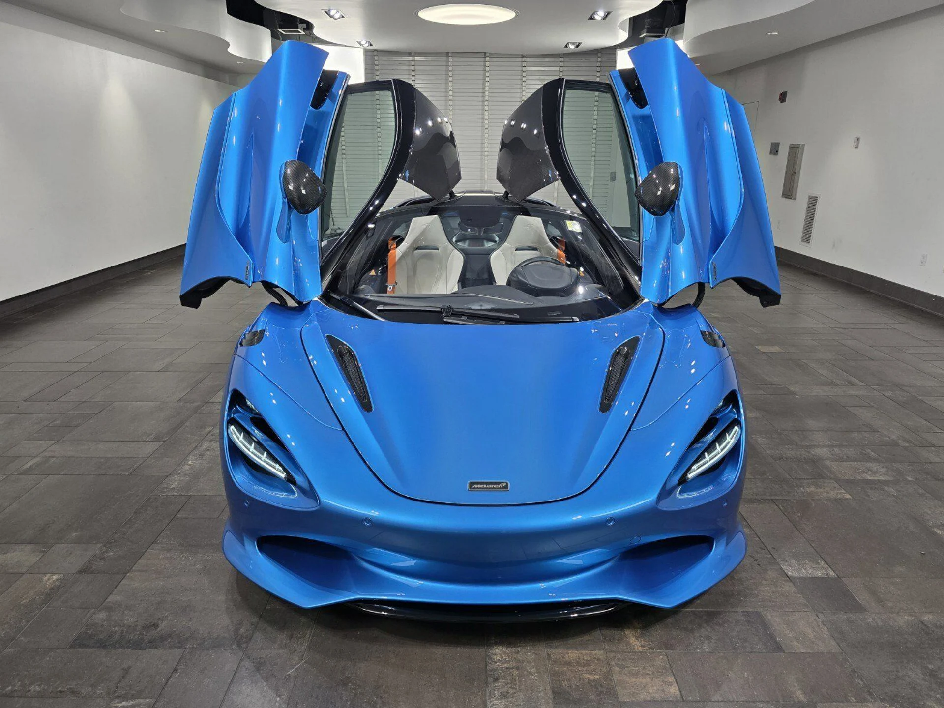 mph020_3237435765_8c9bf5e52f5f926c2e9e1e50ecfa2ca0_70277323d4