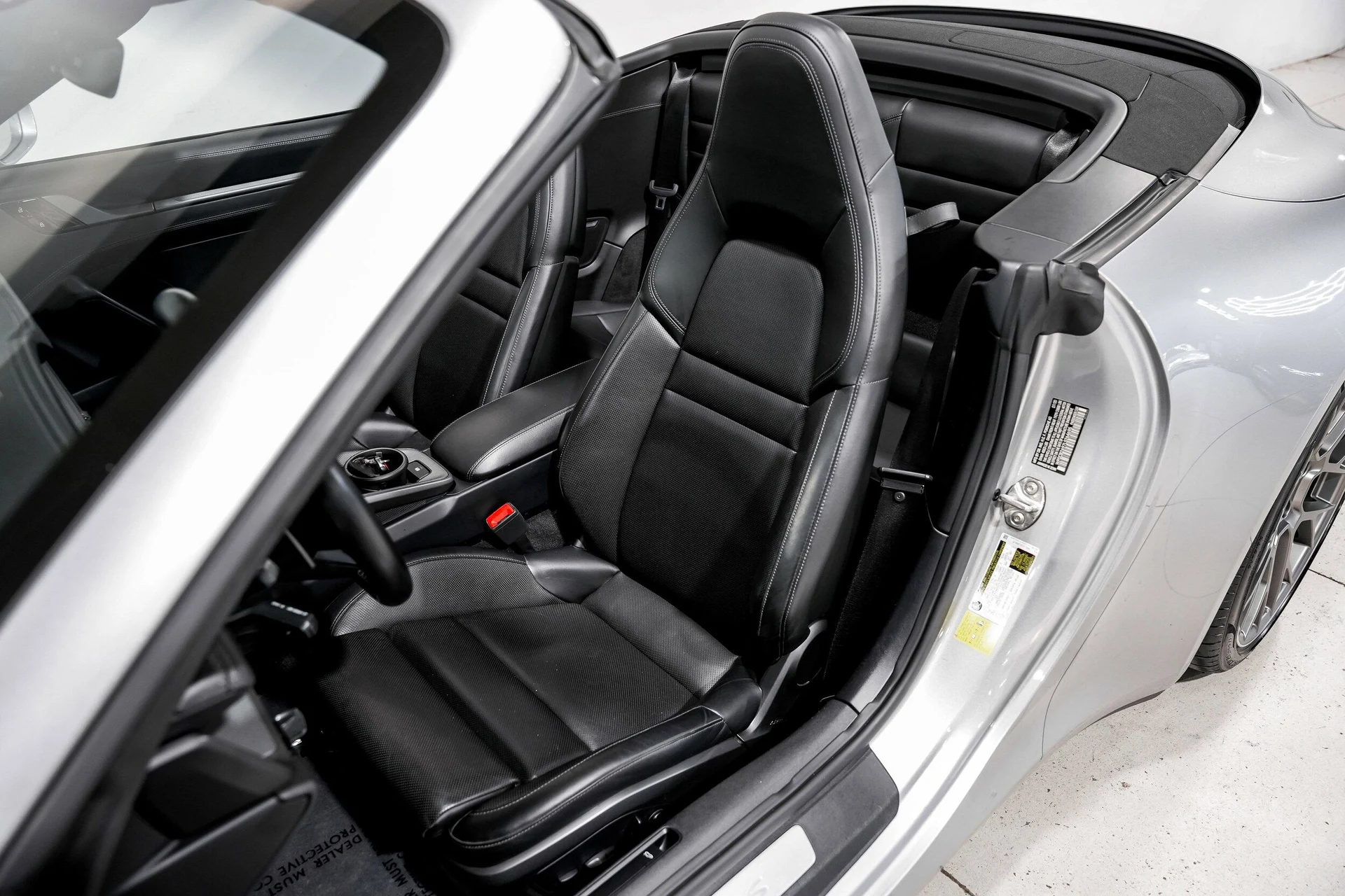 mph020_3239092042_29be595fdc5b546b1788489134fddfc1x_e9e7523821