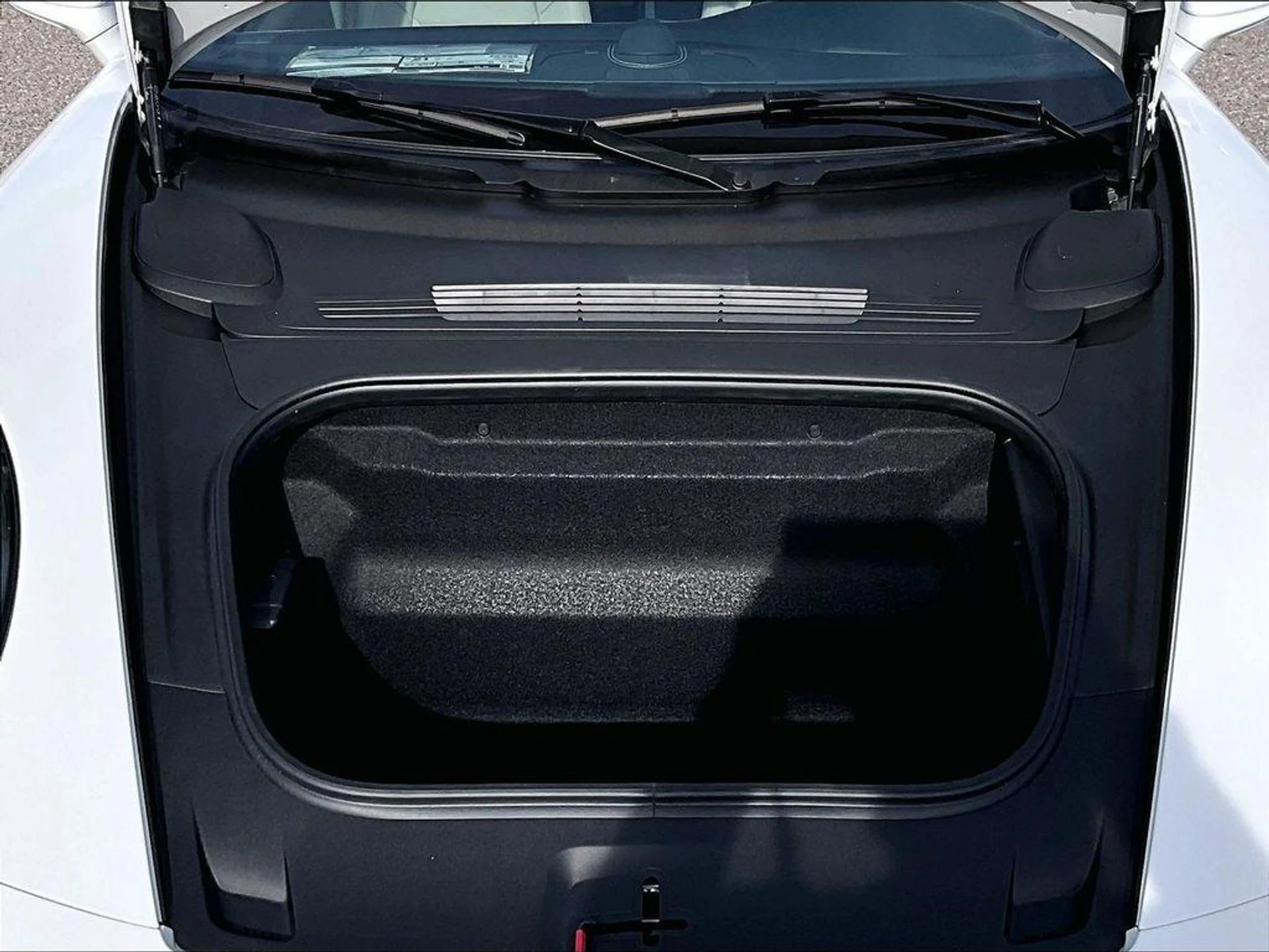 mph020_3240092106_VFT_Kj_Gu_NUPO_c_Fg0h_P_g1gw5w_8ed80ab209