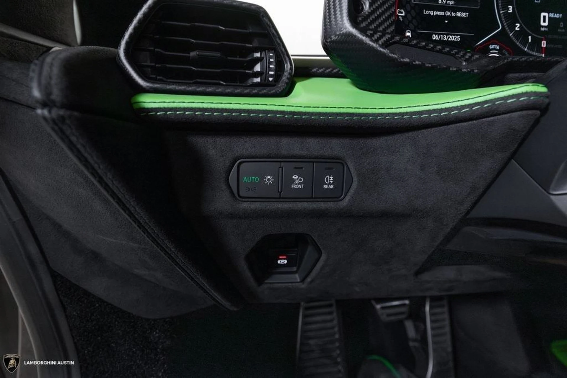 mph020_3241888700_c8a929ee972eea0134e3f19ac84f7cdcx_b9655f0c78