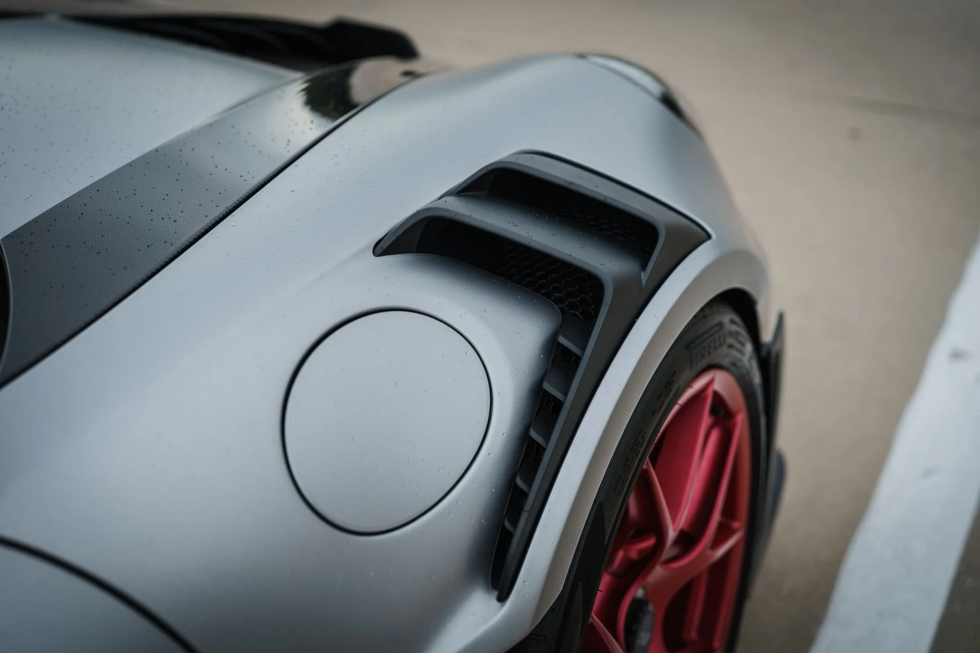 mph020_3243467892_Used_2025_Porsche_911_GT_3_RS_1777653448_b13c78843c