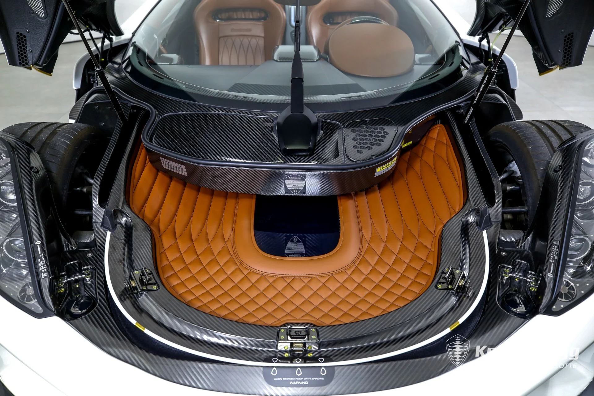 mph020_3243596354_Used_2019_KOENIGSEGG_REGERA_RWD_1703801720_75dcede2ba
