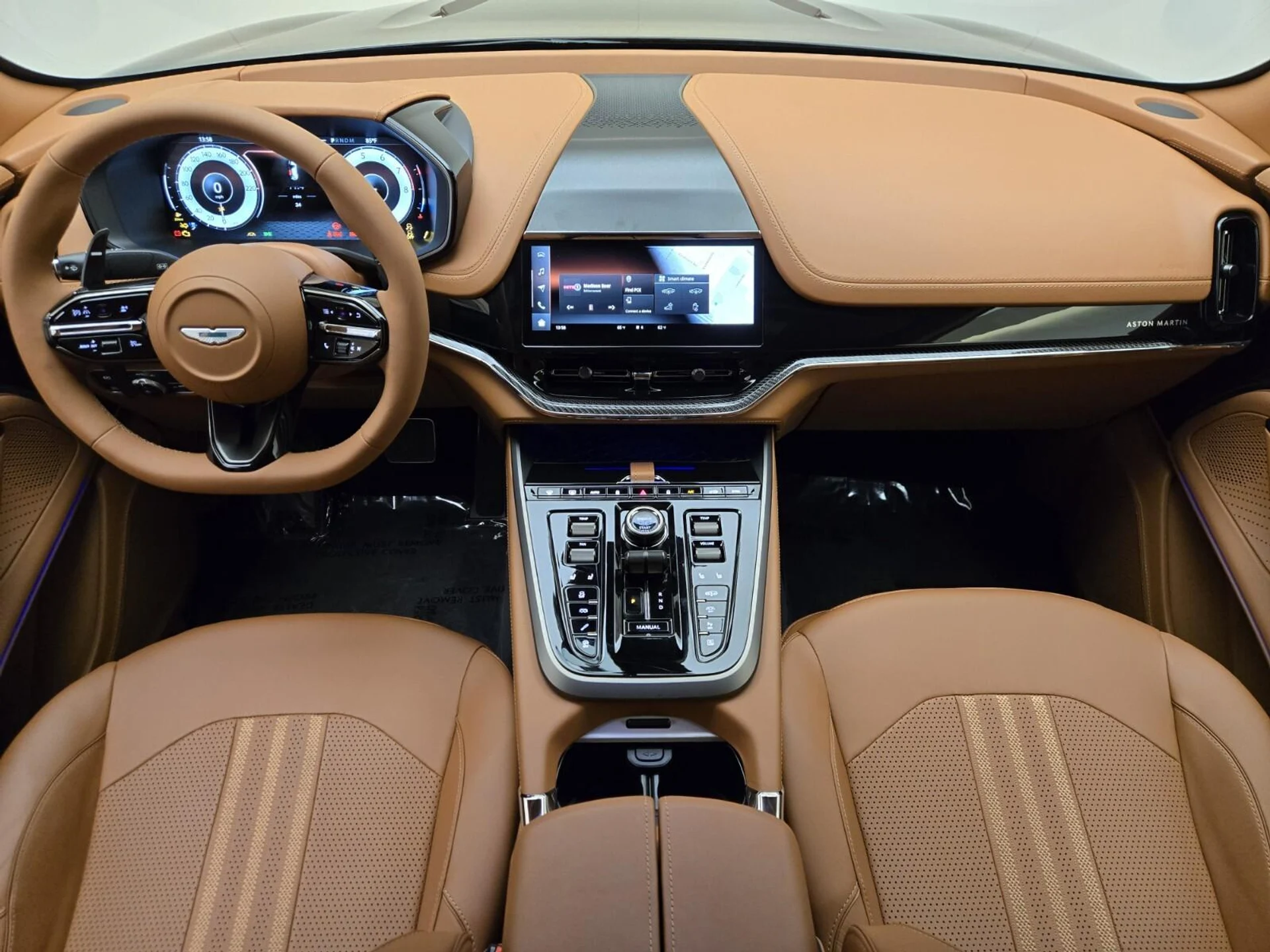 mph020_3245164973_New_2026_Aston_Martin_DBX_707_1761716894_957caa974b