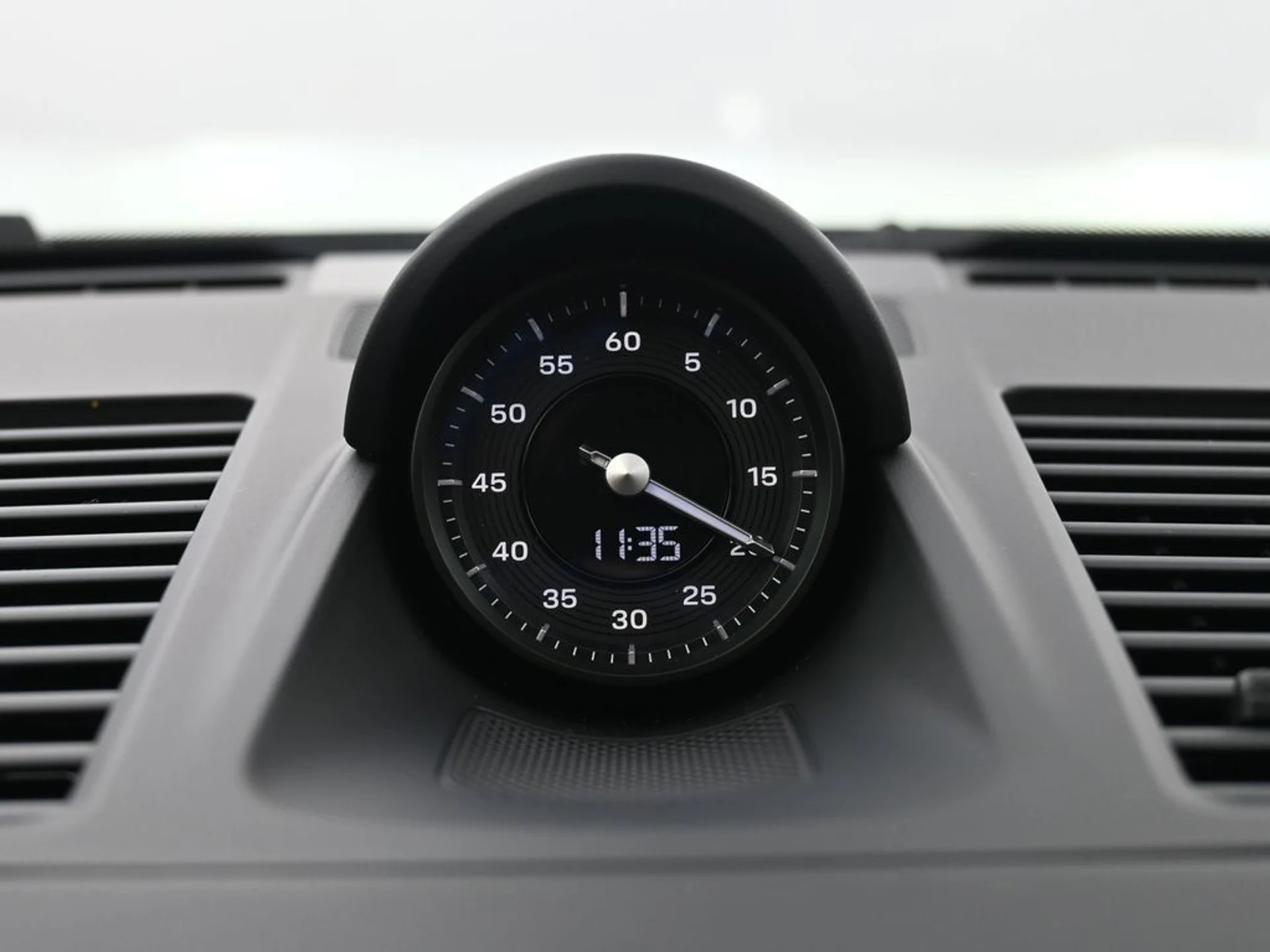 mph020_3249305952_ee742d8de39b6f0b4c6892456474326a_925dd97e4e