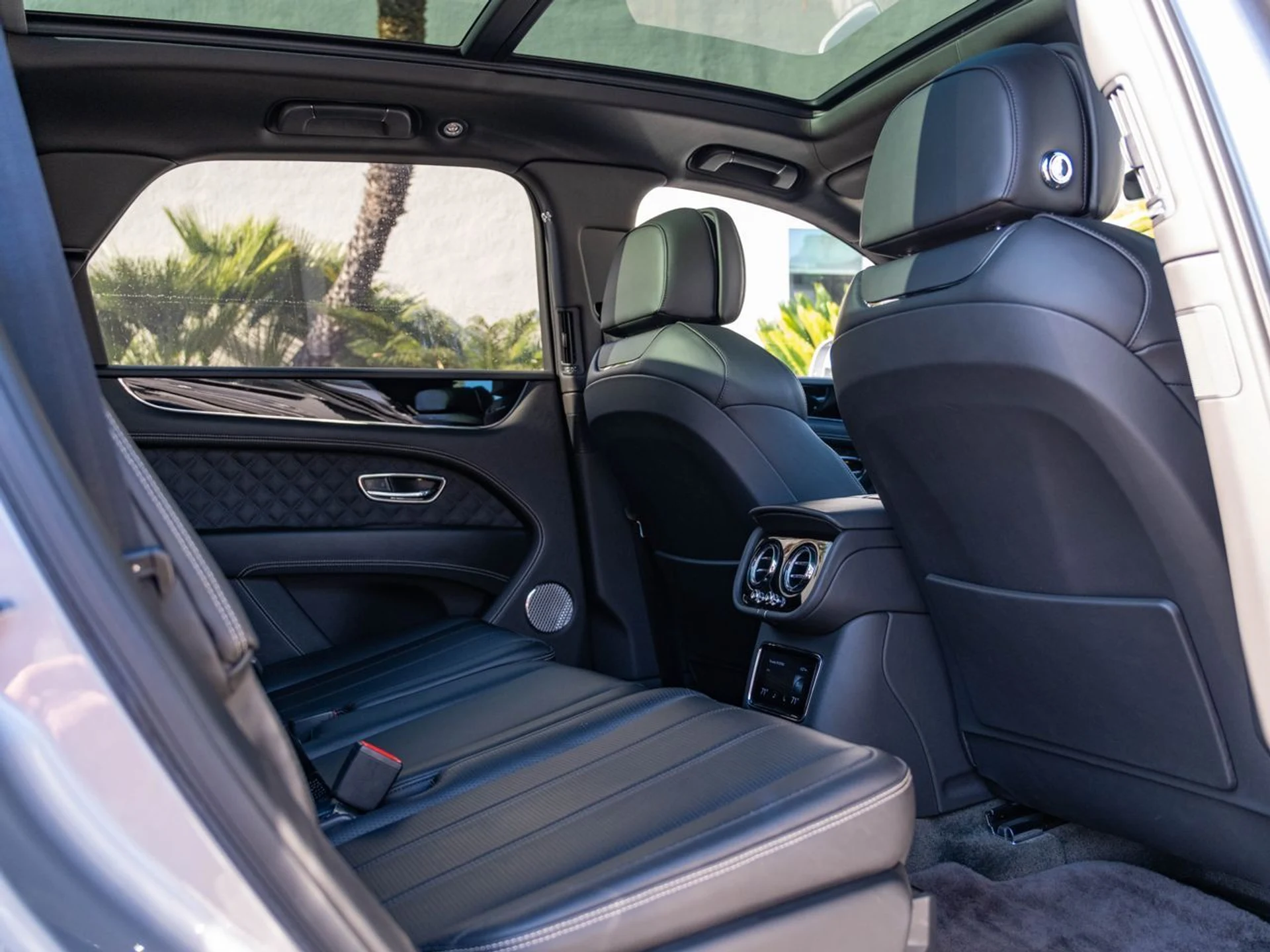 mph020_3250816173_629b9ea5bac7072dc8efc2368608ae7bx_0e37263658