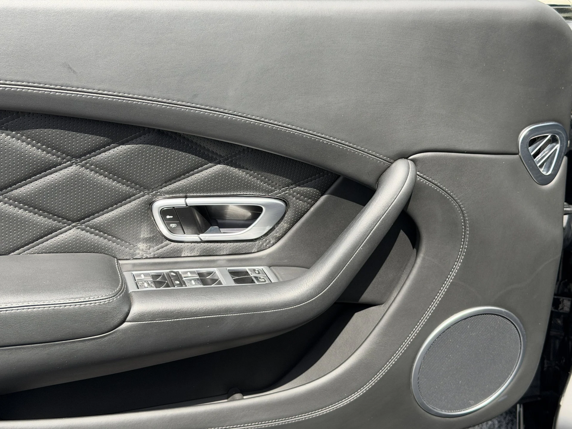 mph020_3252506930_2a97a22a71c4214683dfe37e41e12495x_8331ad45f8