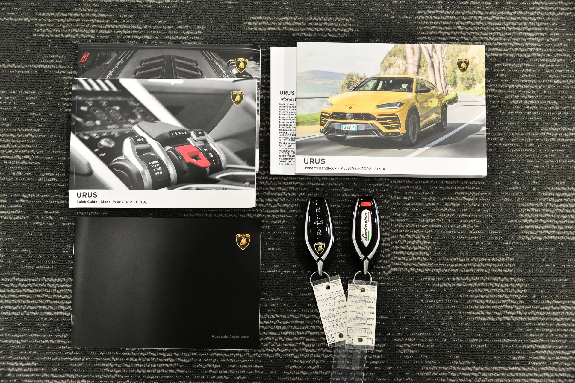 mph020_3254719530_Used_2022_Lamborghini_Urus_1793135043_7d7c152499
