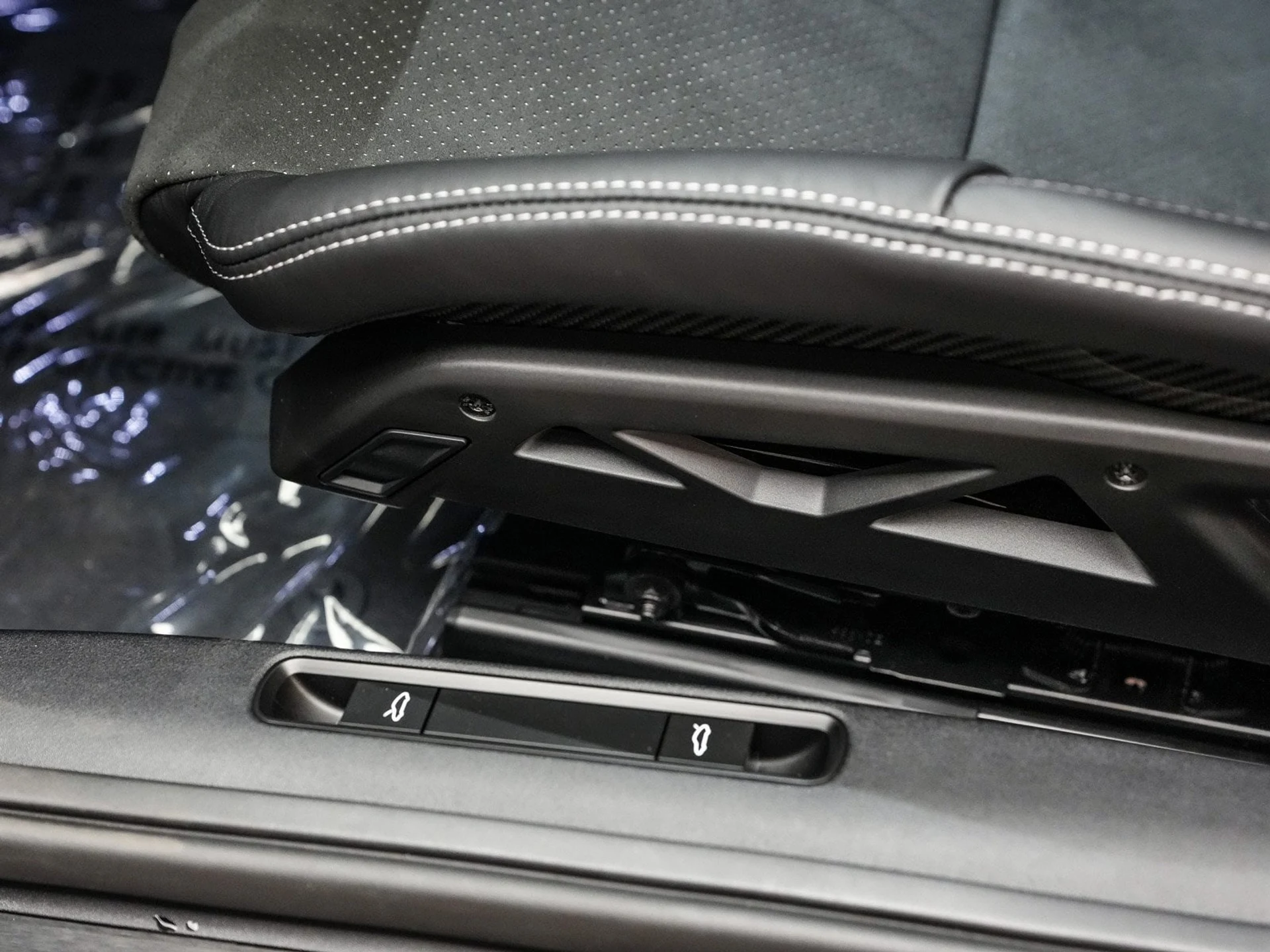 mph020_3262631894_4470299b706c27f5371d8cf5522fb3b1x_77f91560fd