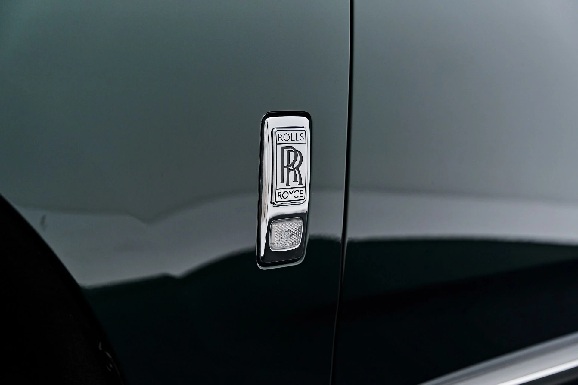 mph020_3263015155_Used_2026_Rolls_Royce_Cullinan_Base_1788456498_86044375f4