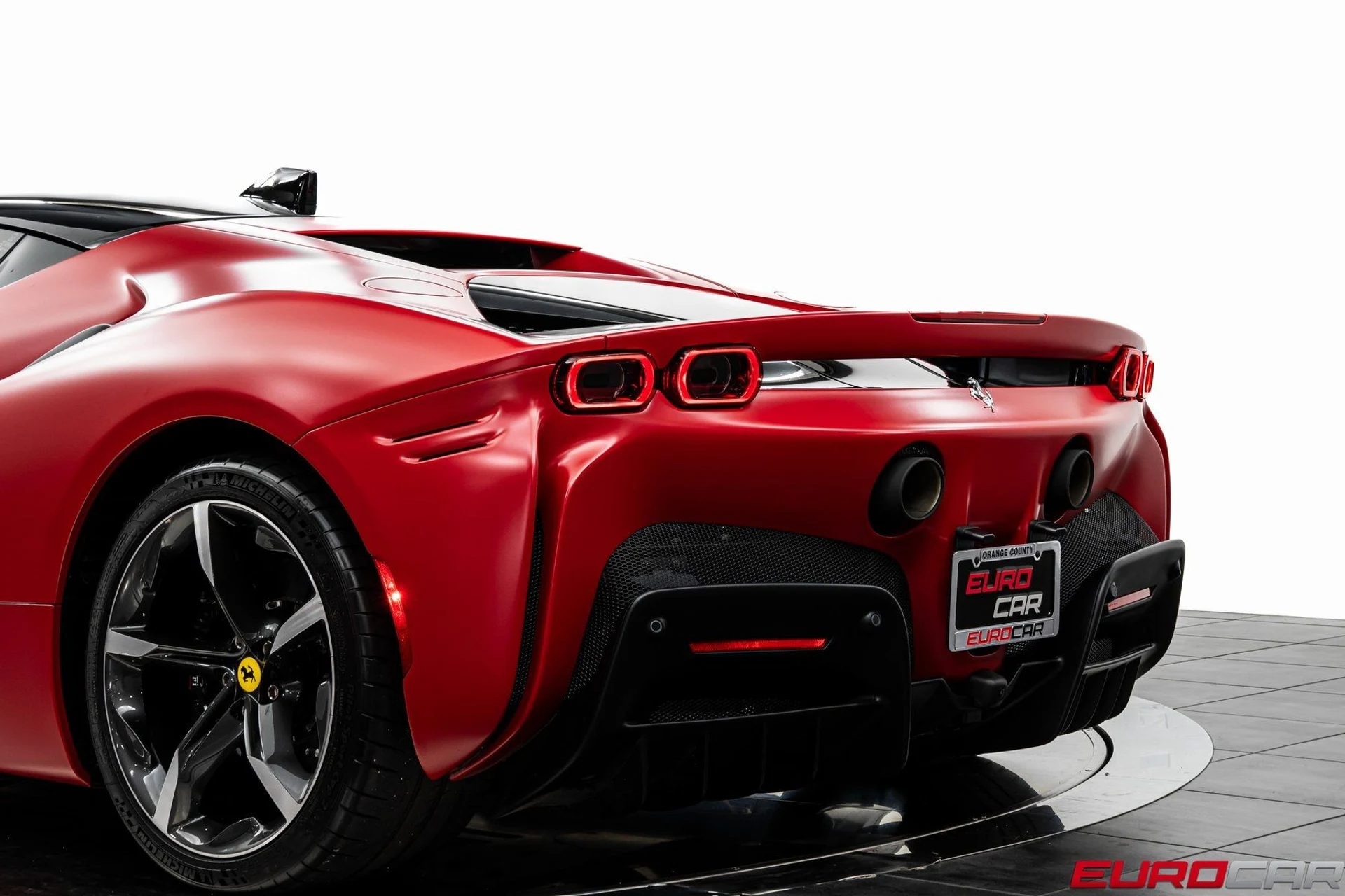 mph020_3265805432_image_21_02907fcc2e