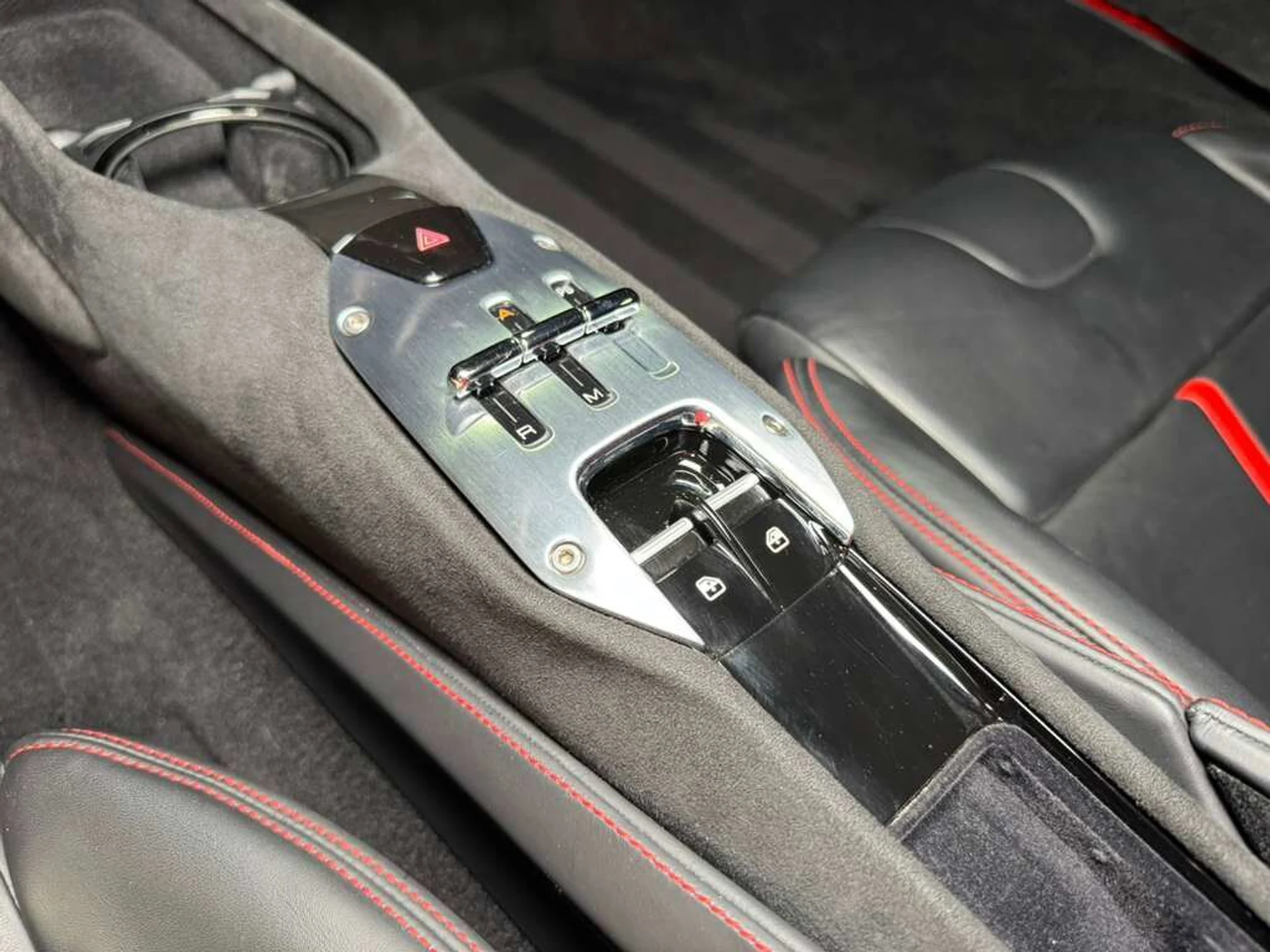 mph020_32732941_6efa790e43ed92151bfb97cb254fb67d_dac9688393