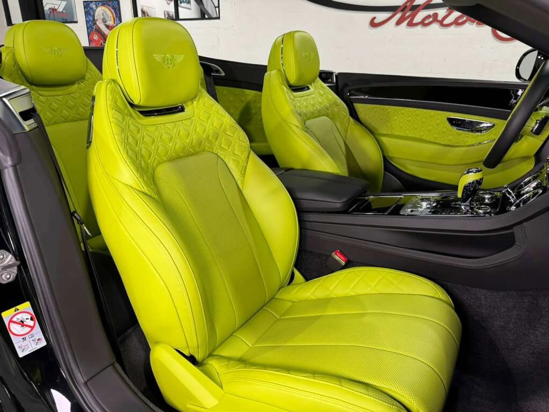 mph020_3275354468_135cf71a6c959e5c3371d40be8c9d750_2805123640