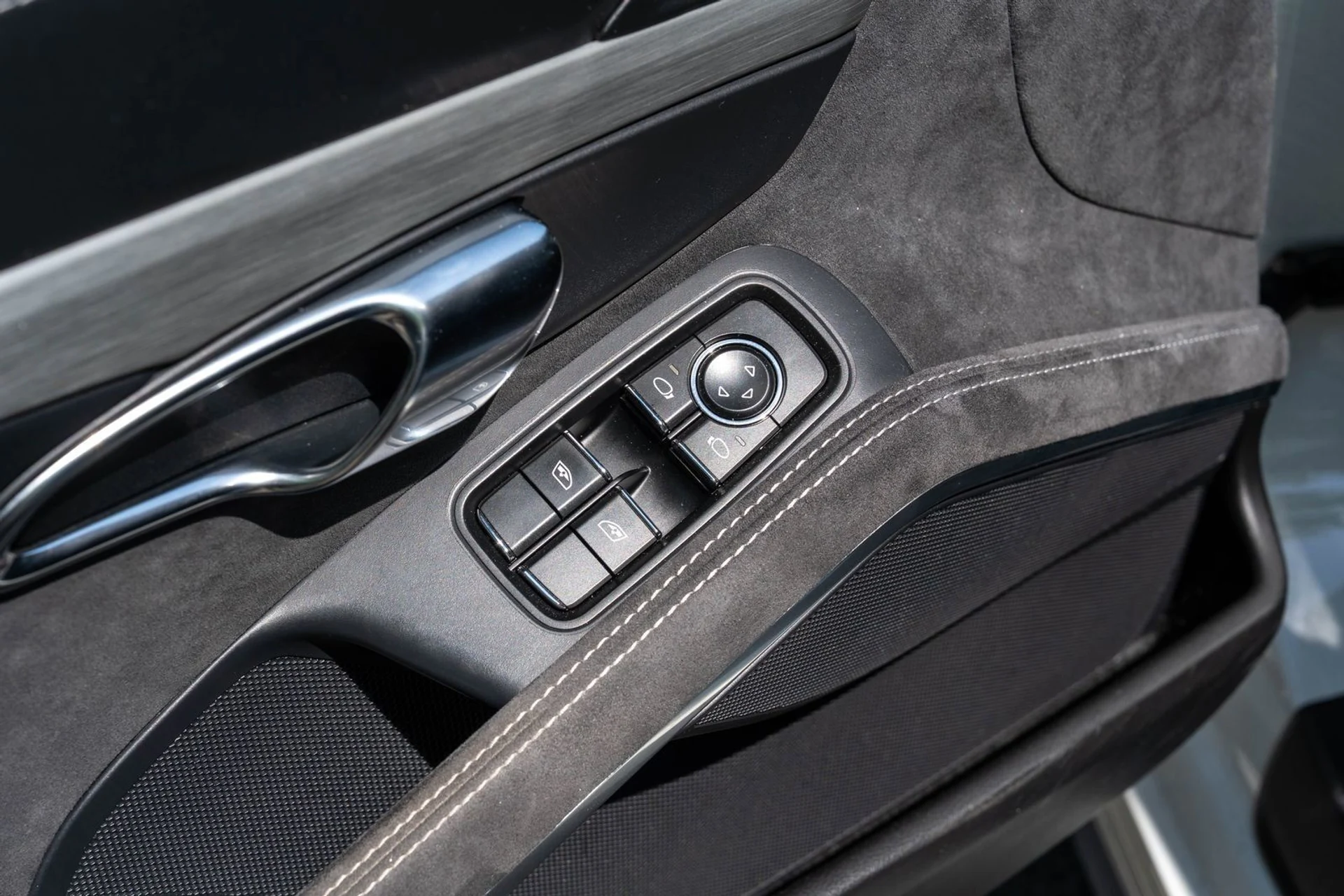 mph020_3280883554_0b11de337209faaaf549c3def2252913_0ec2ca0862