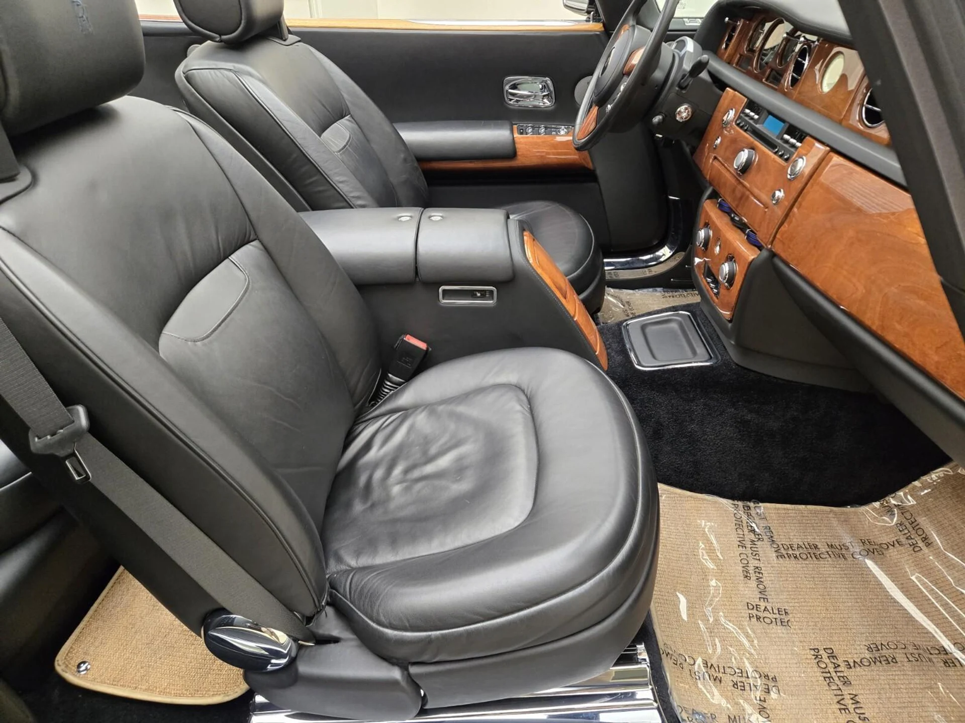 mph020_3282878762_Used_2008_Rolls_Royce_Phantom_Drophead_Coupe_1753162987_4f0d26382c