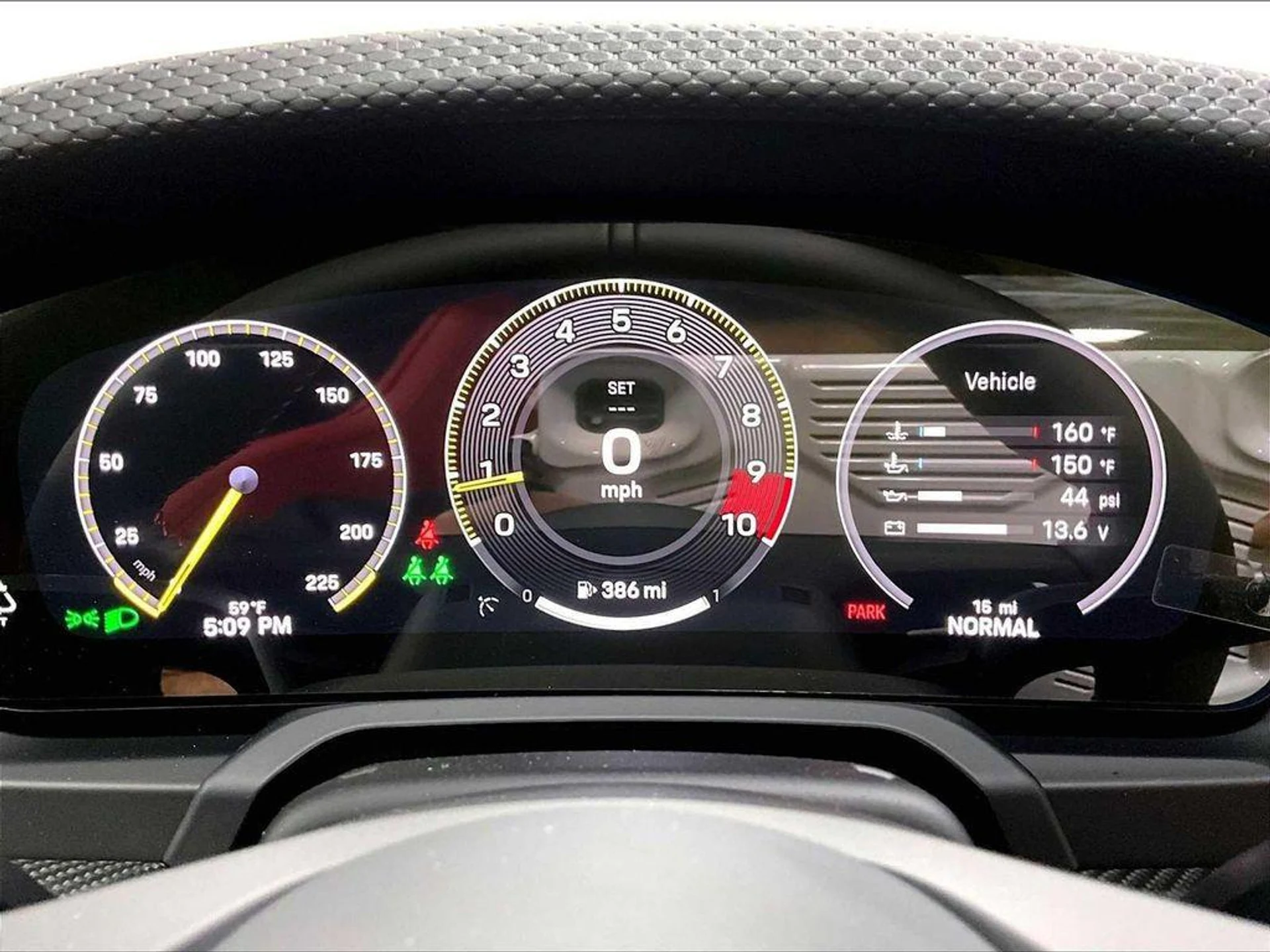 mph020_328452058_CV_0o_D_Aj_Blkw_Mt_lap_Kq2y_Iravu_Y_def45a7229