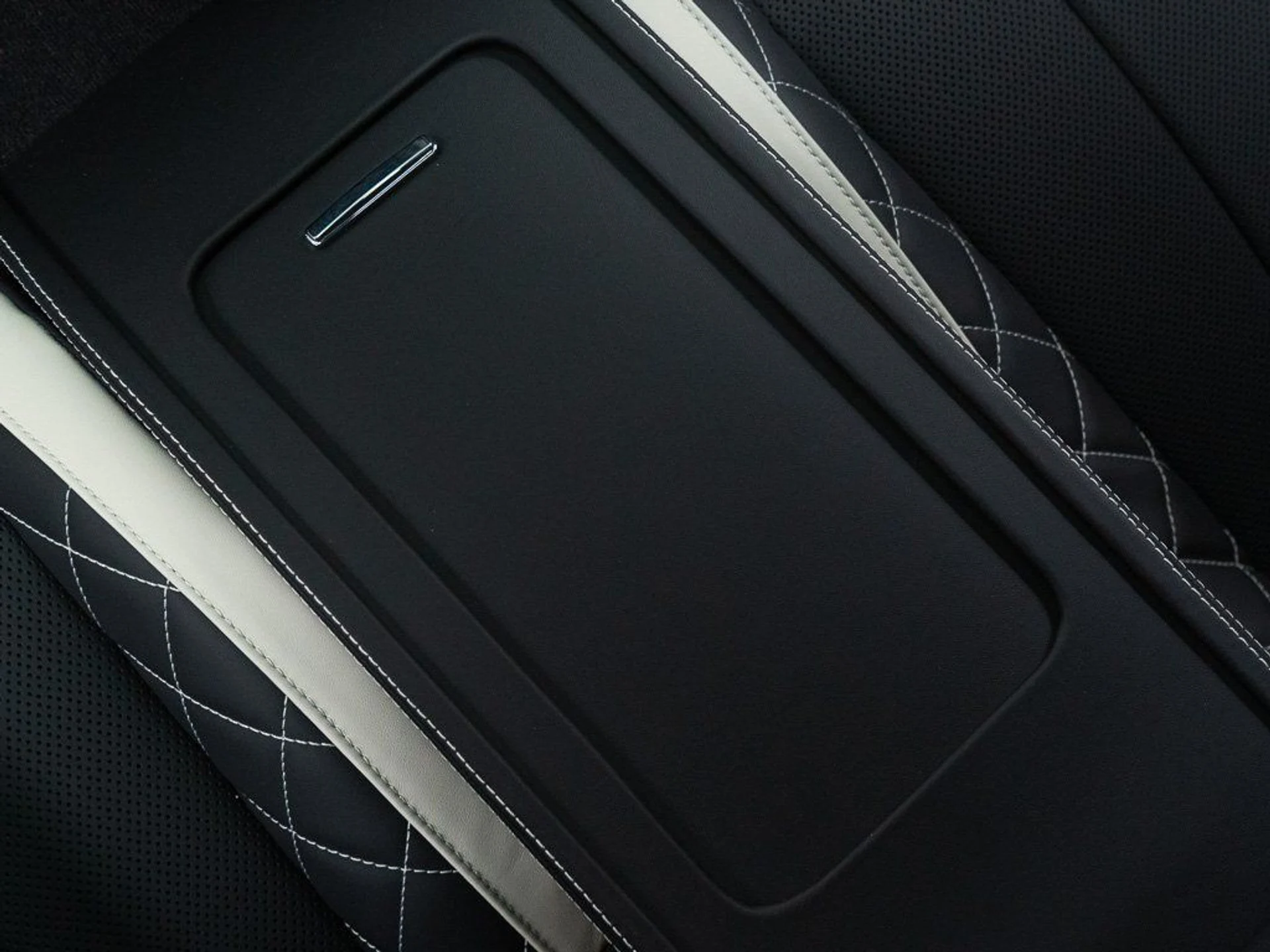 mph020_3284848965_1f1b0eee7ae6b91912bcee58fcc76be9_01a410151e