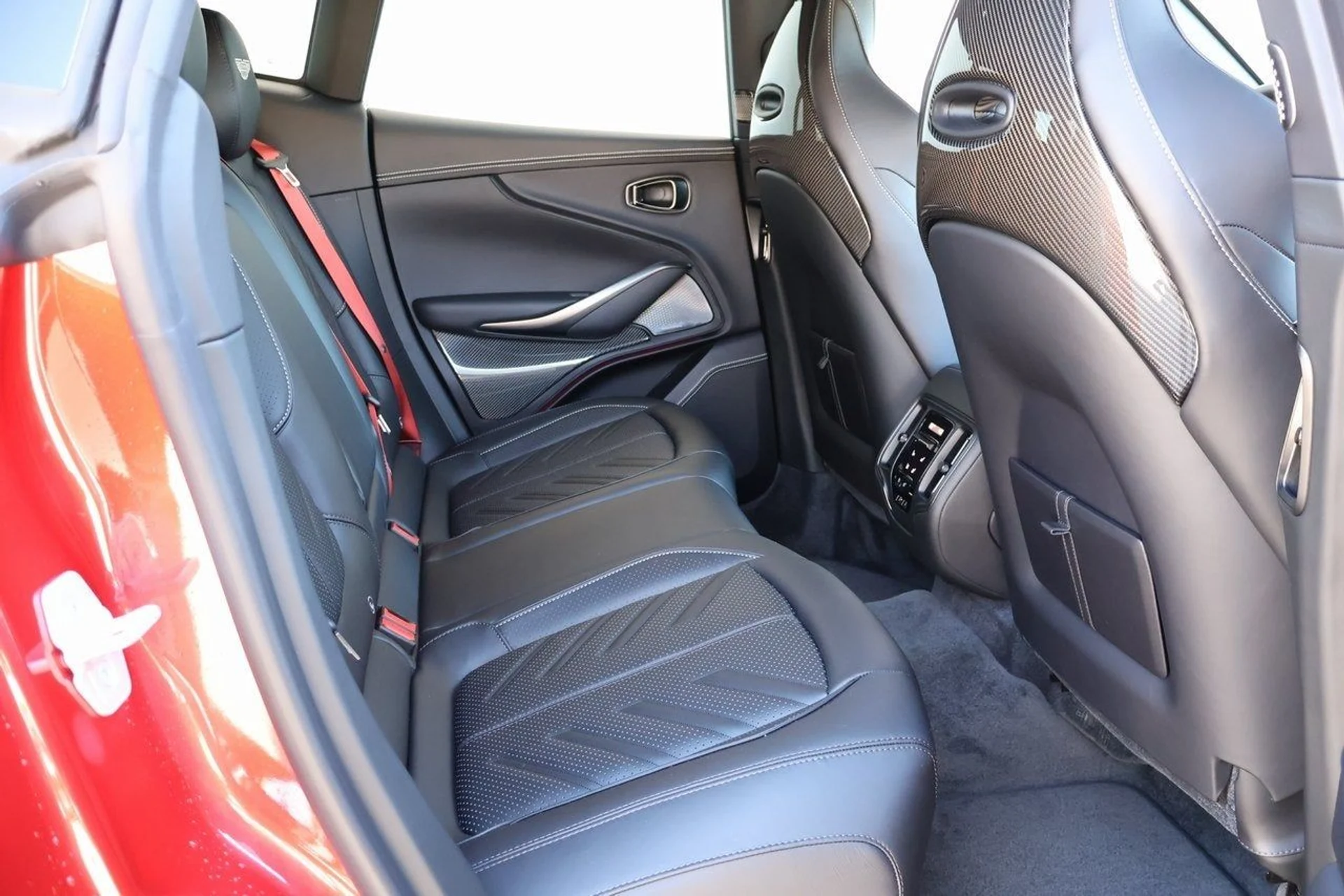 mph020_3285889562_21_334c4e8376