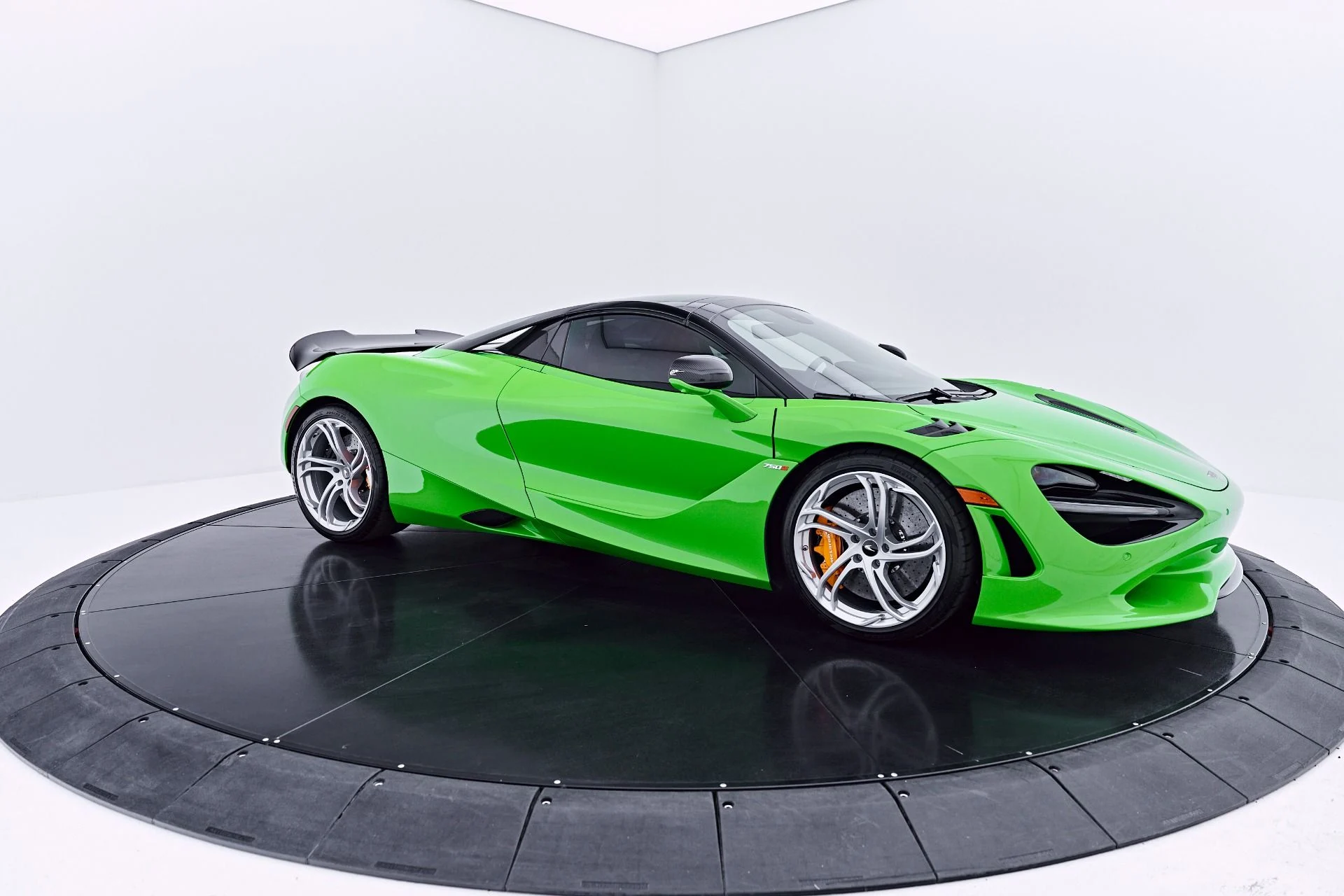mph020_3286153510_Used_2025_Mc_Laren_750_S_1784081687_b8e77789b0