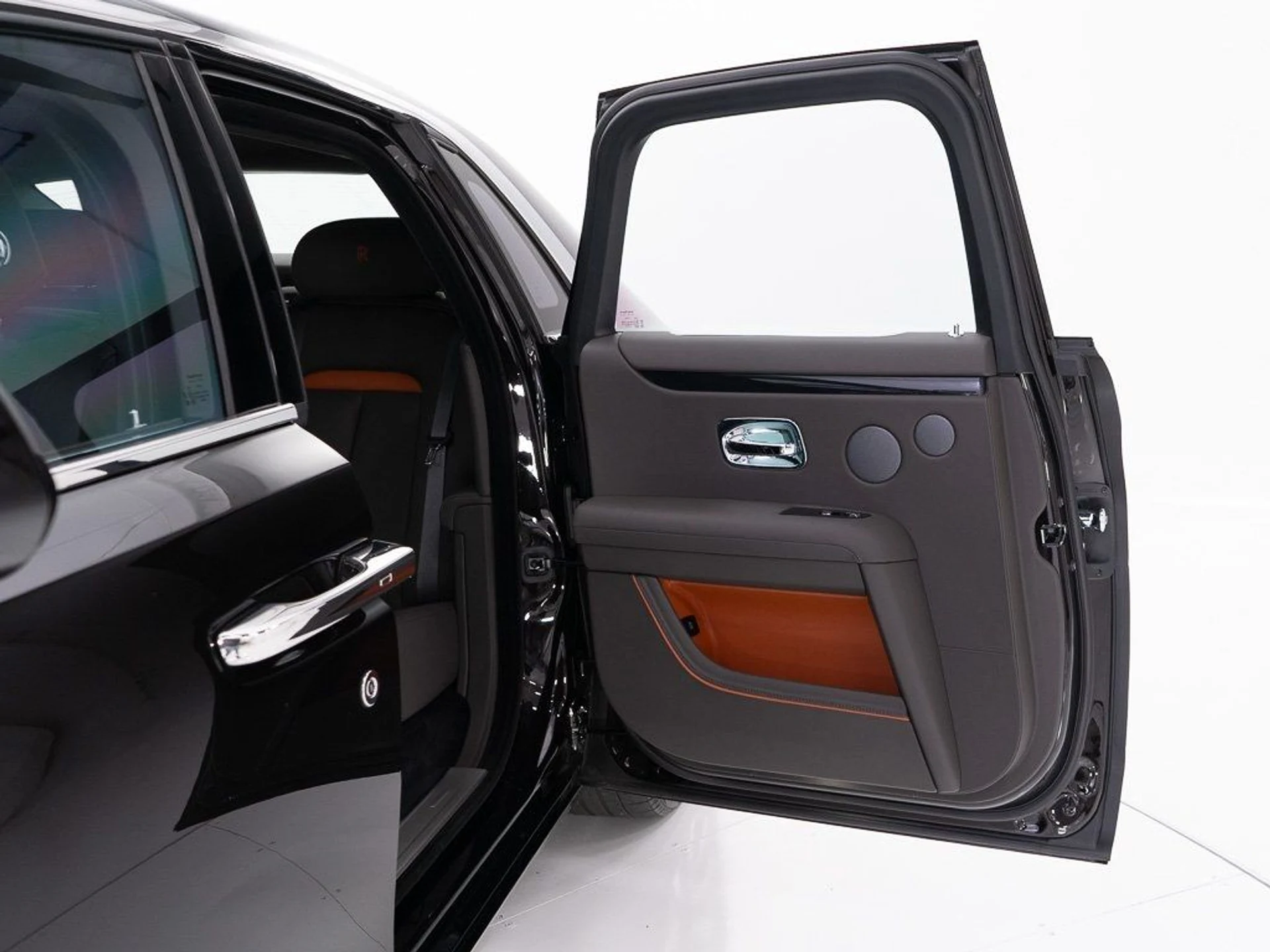 mph020_329723858_174e78825c2c15eebd9a698a747a2bf4_5a380242a9