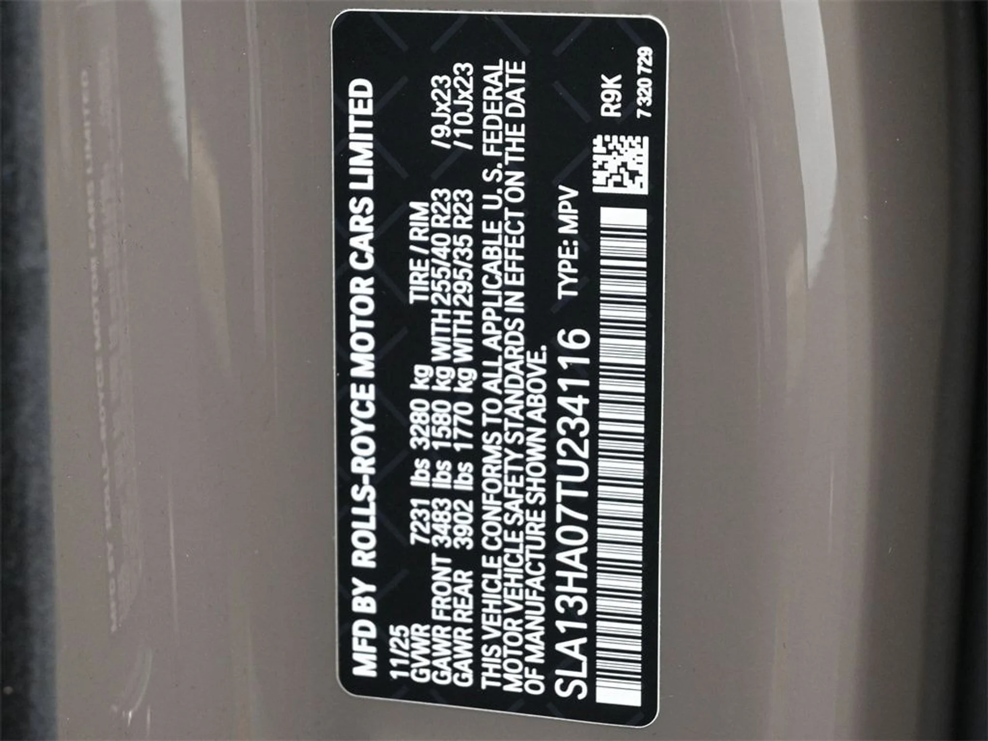 mph020_3297504045_77cf88455bd7c92cbbf13a4098d81bf5x_4283135288