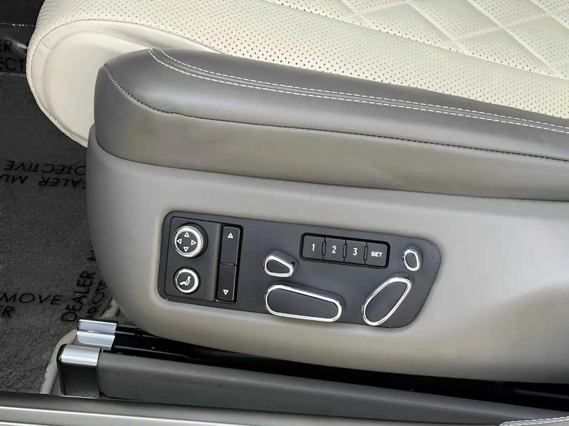 mph020_3299748072_c4cc253acaeae8ba1f7f165d0592da30x_5039165716