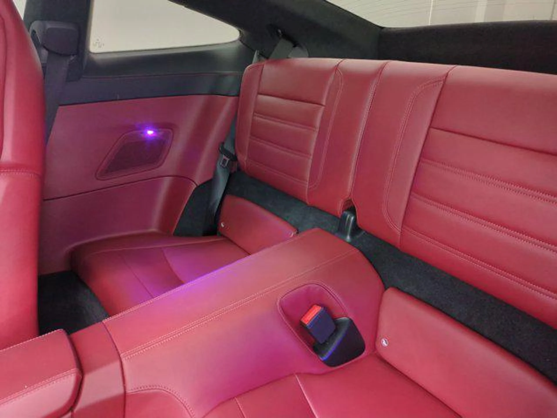 mph020_3315559222_Oh_SI_9lw_Q_Qauv_T_Dhk9b_Li_A_Itg_Tbs_3927c7356b