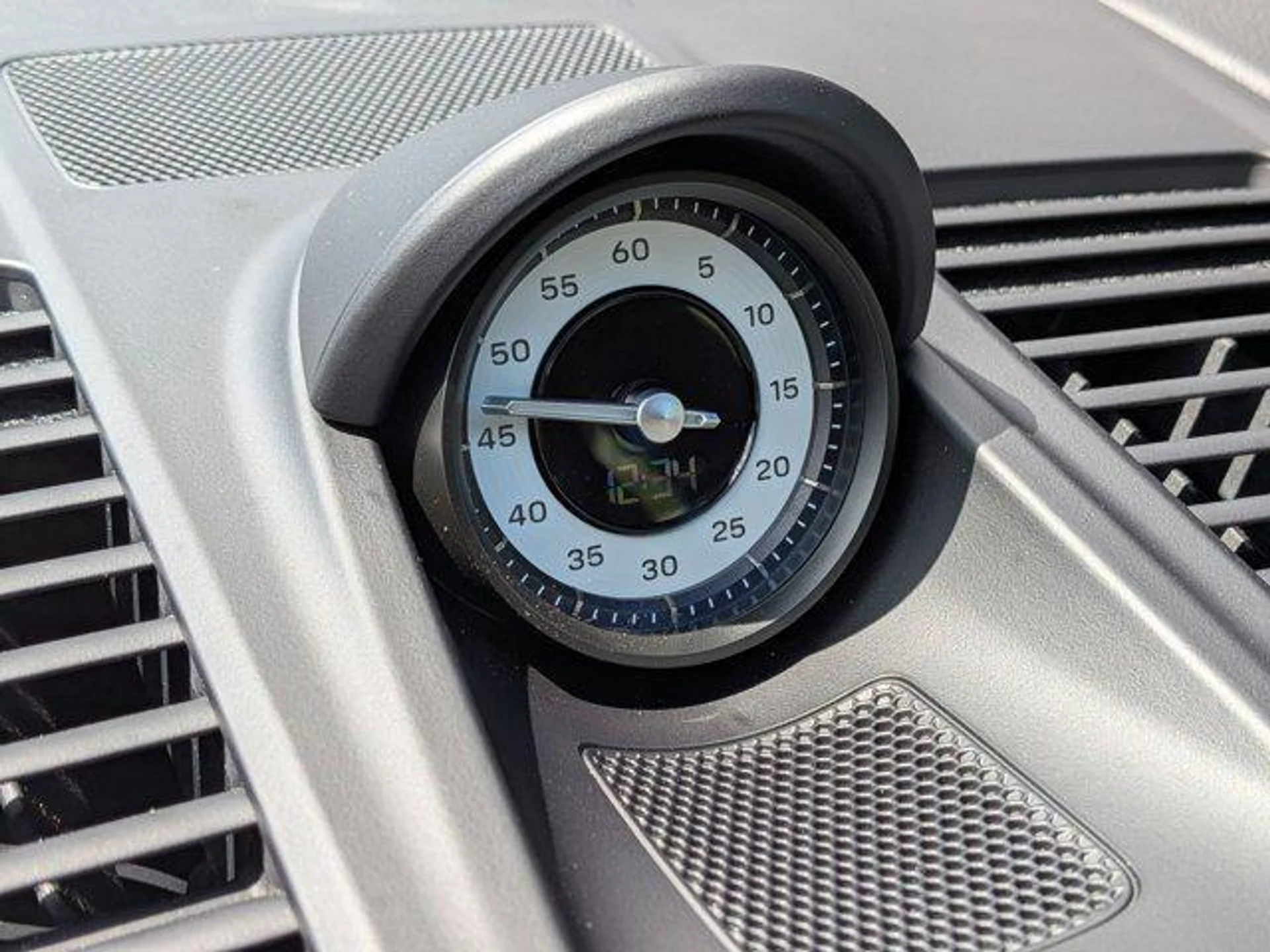 mph020_3316795190_AB_Oege_U_z6_EAE_En_Efwxj_Tw_MCTJY_01dd4a81ae