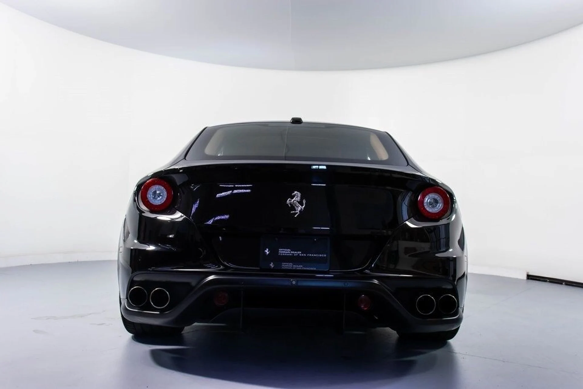 mph020_3322170419_f976f17e052b2806fb905e9bd14da31dx_4be4bec980