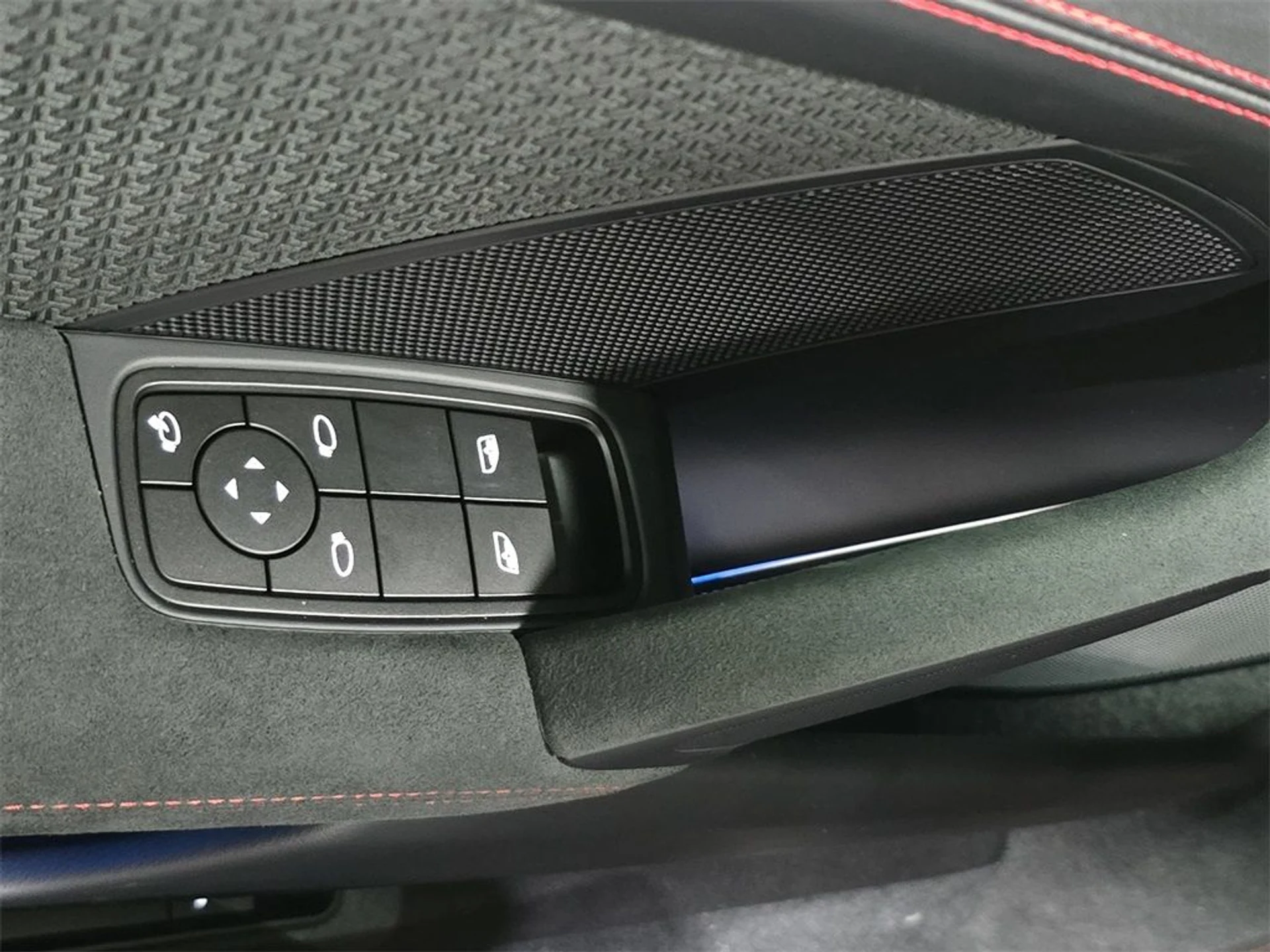 mph020_3322835966_2f2cb4f3332eb8eabca818b344f64b3c_8646afac86