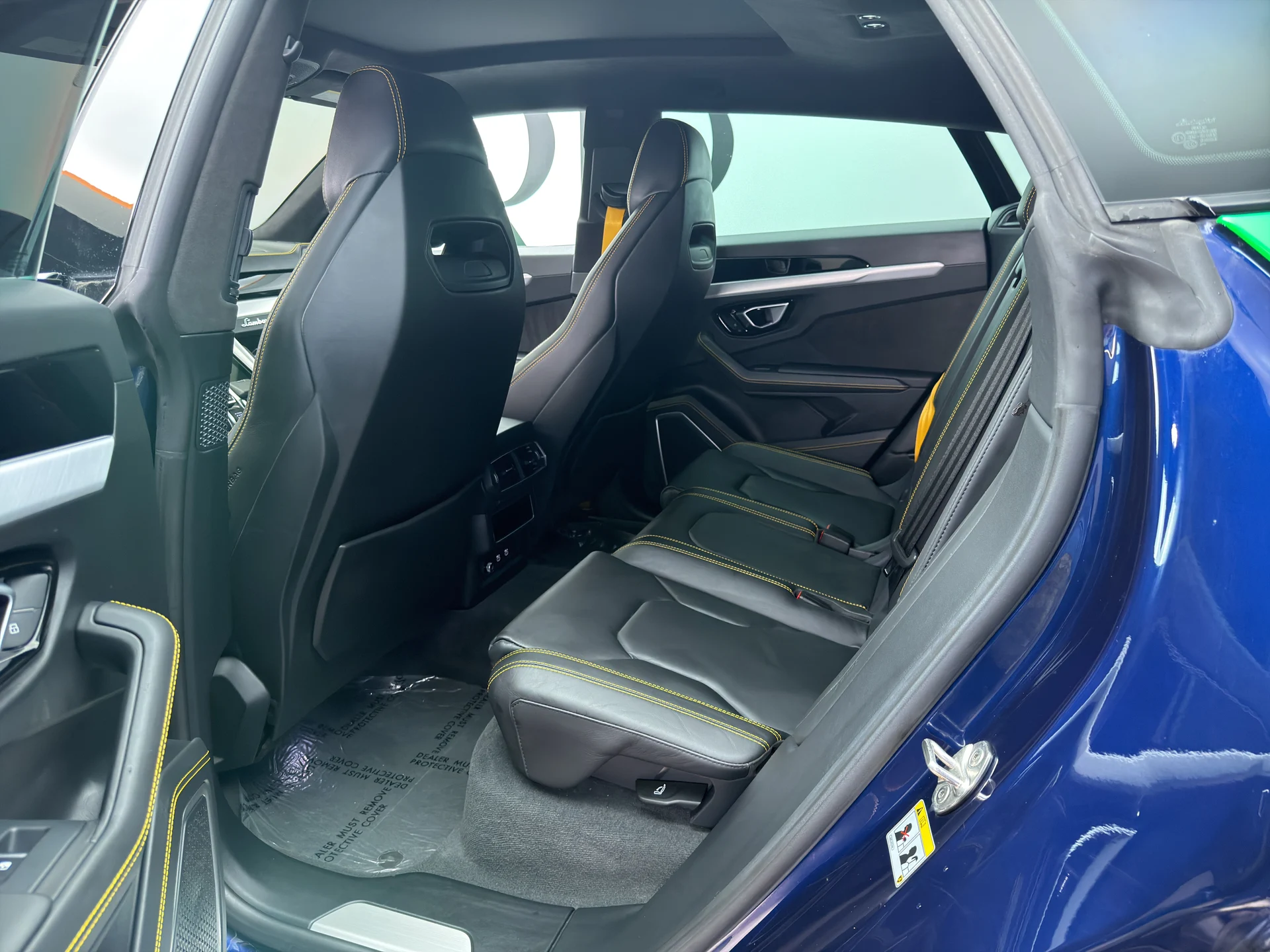 mph020_3323341284_TCI_00_J_interior_008_1f3c9b4d32