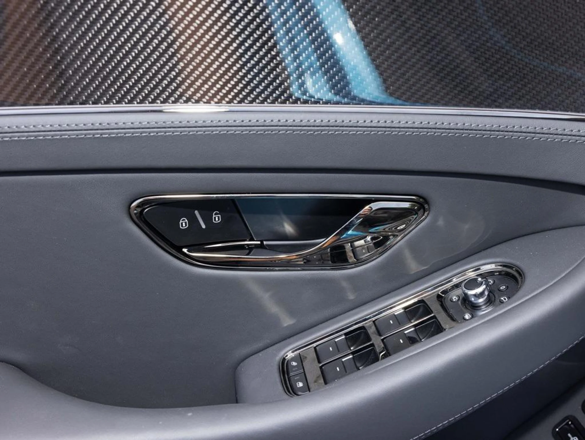 mph020_3324691500_456670050_68ce8354c25916930f73915b_6c5c12dce5