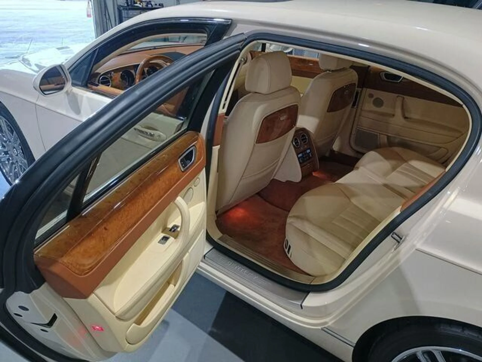 mph020_332656308_b2455362e5_640_370b29293c