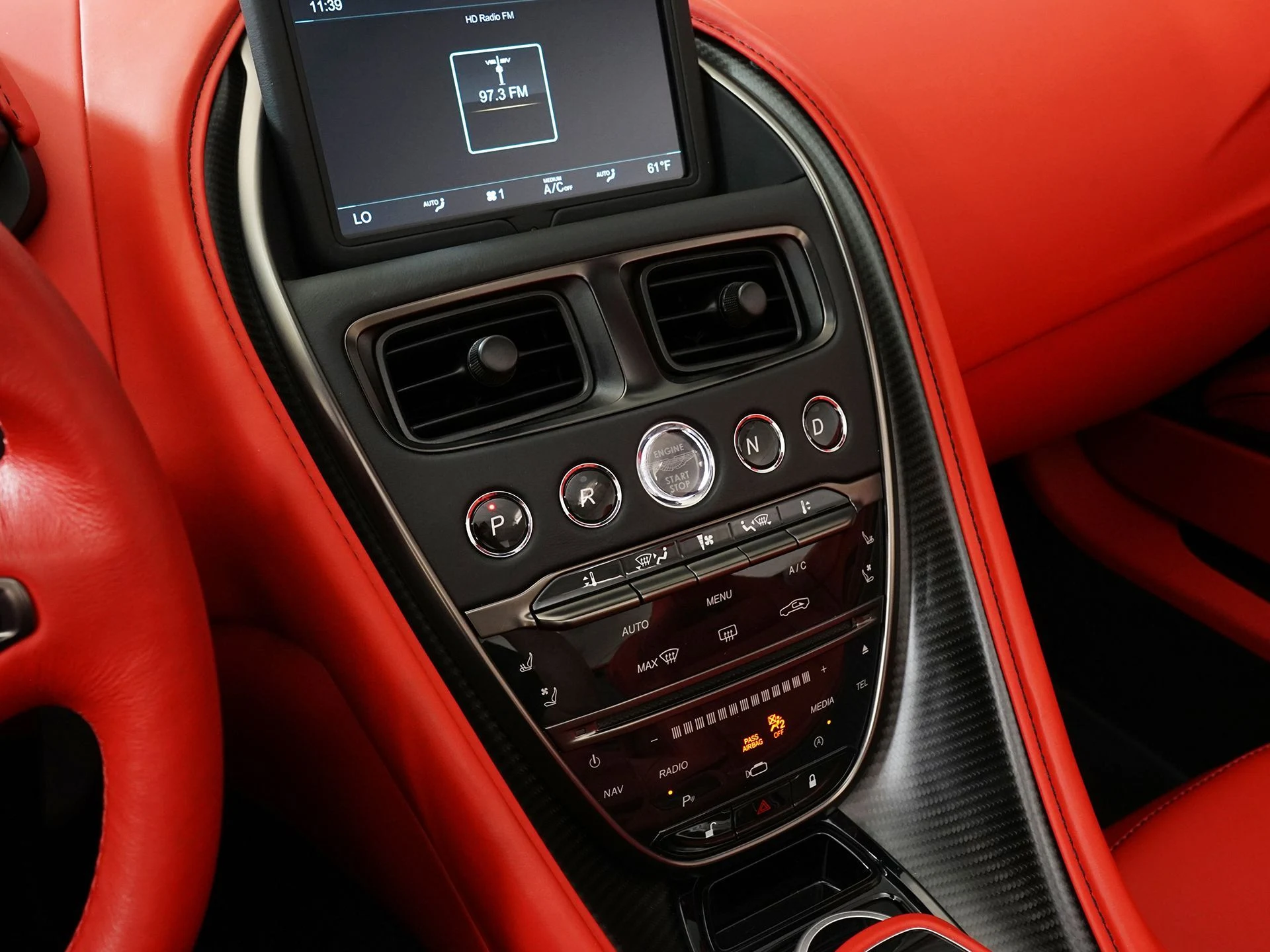 mph020_3328668467_7d67618430994e2cb98c02ce078797dfx_0c486ff727