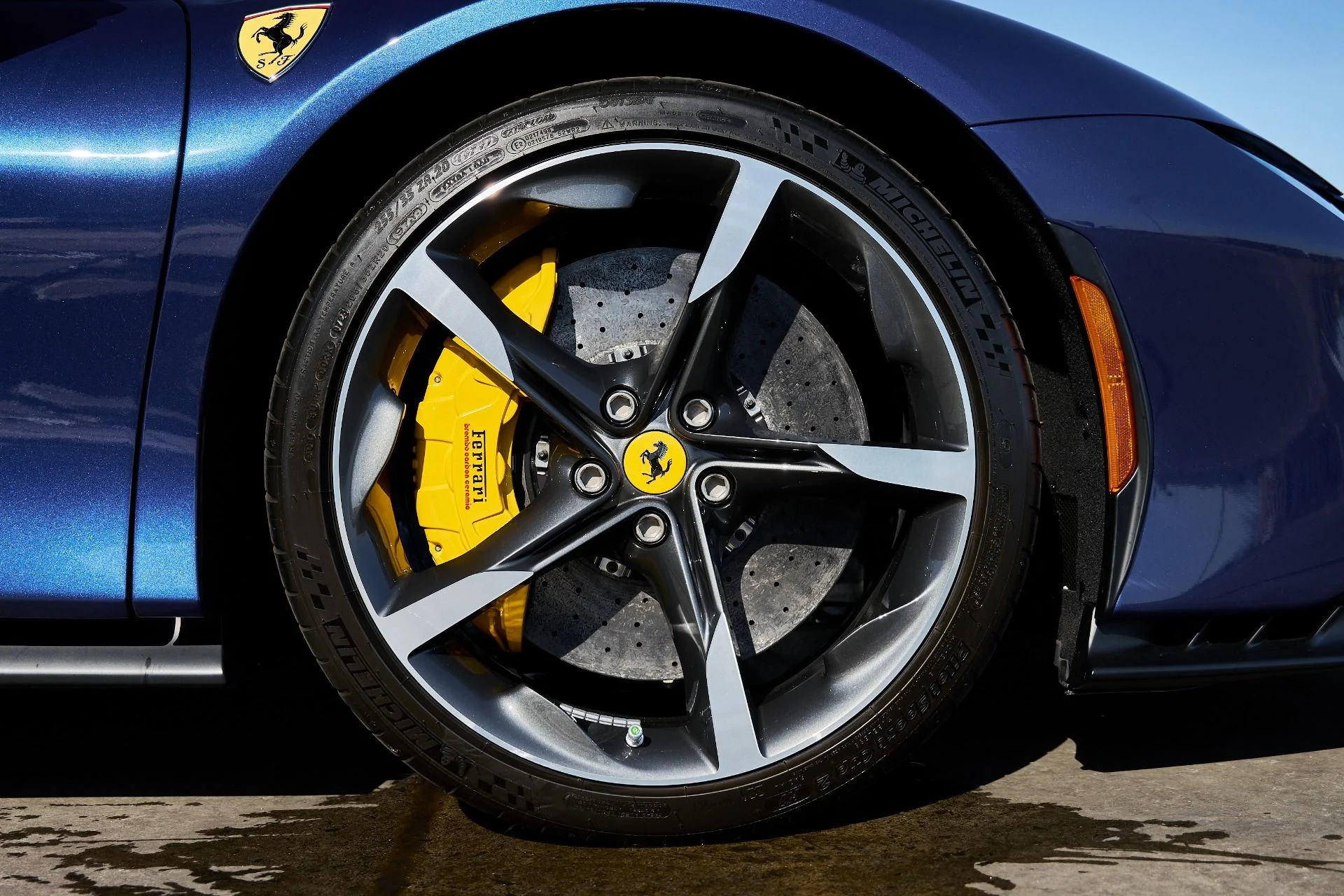 mph020_3334186495_Used_2023_Ferrari_SF_90_Stradale_1769909005_d24230061e