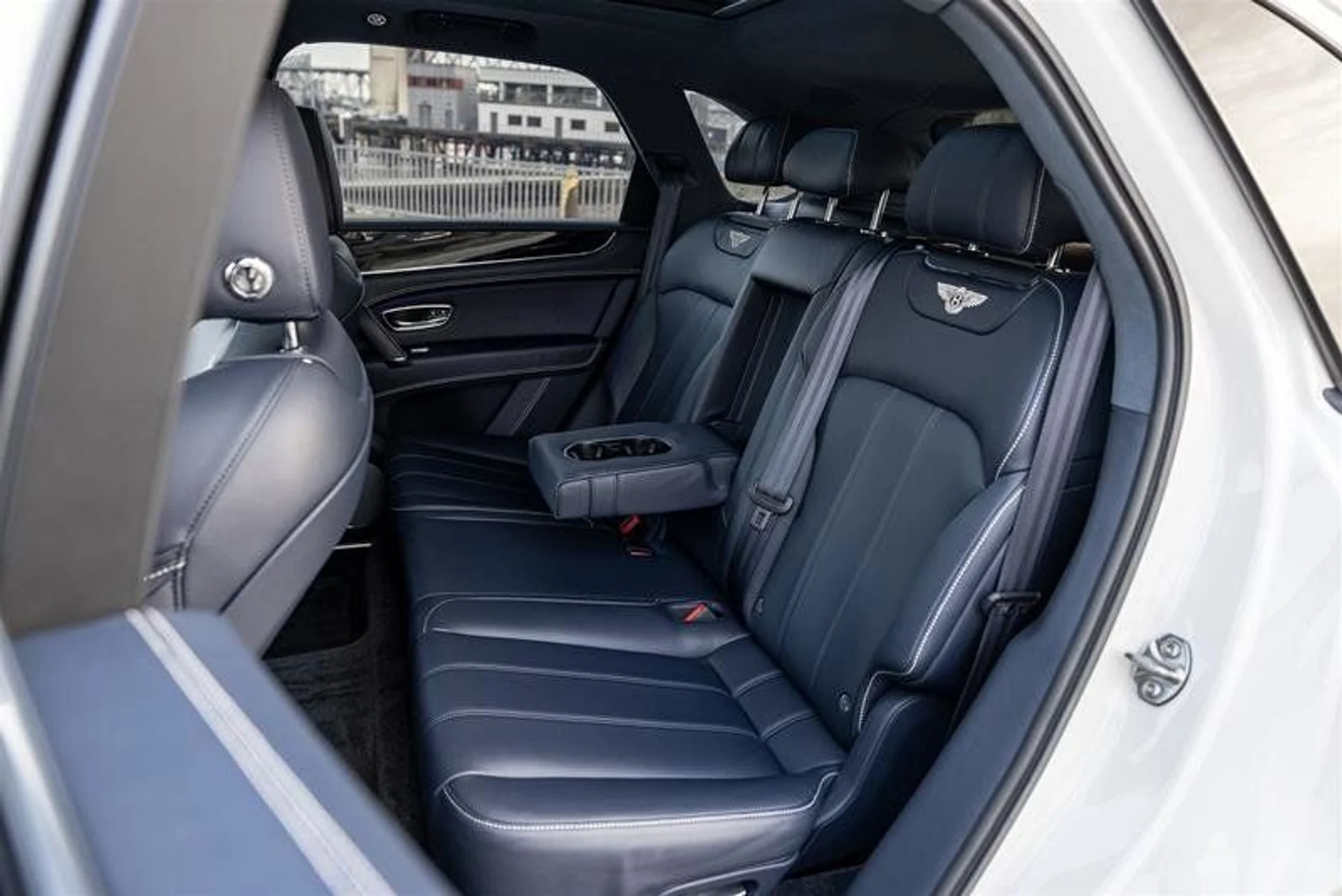 mph020_3336664888_37504197_06953_11666751_1574827832_f7d429bf1d