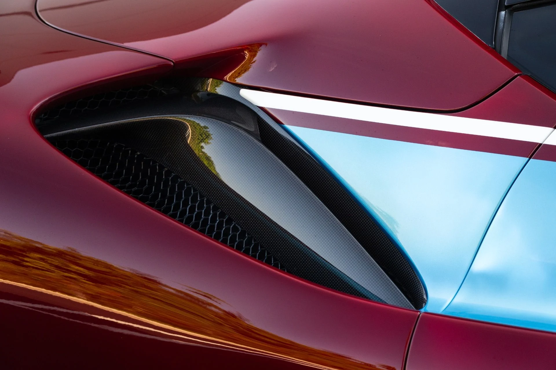 mph020_3336749605_Used_2024_Ferrari_SF_90_Spider_1774456921_c3dfd52c03