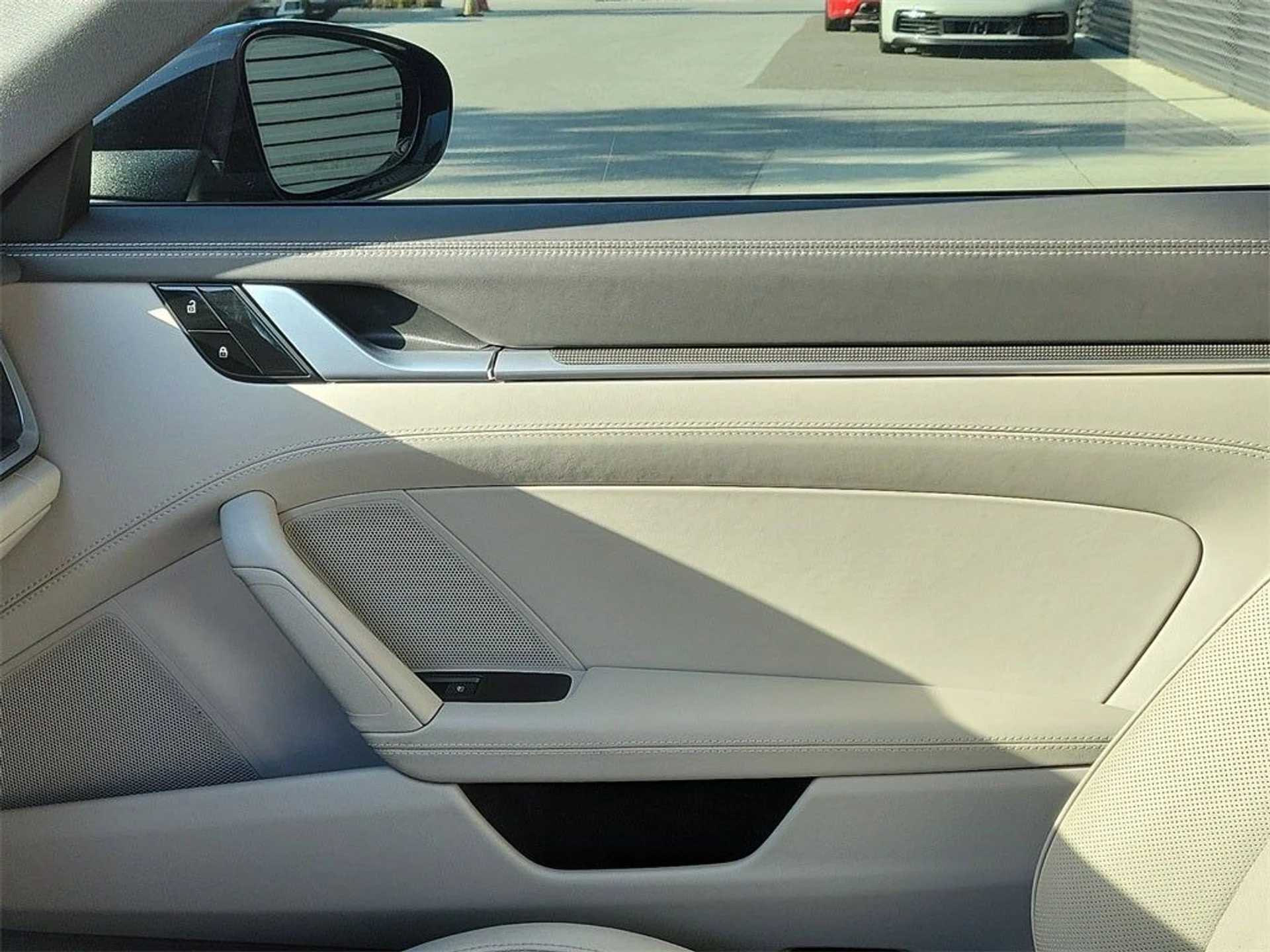 mph020_3339049101_21_0f950238fd