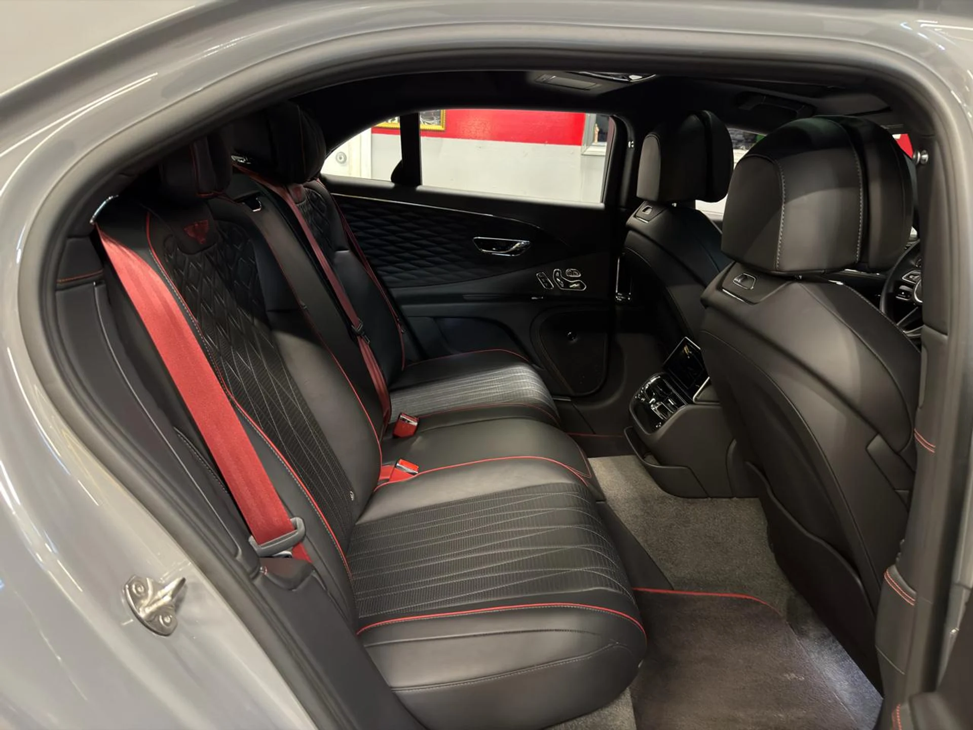 mph020_3341431556_639076386142190703_0c0f541e88