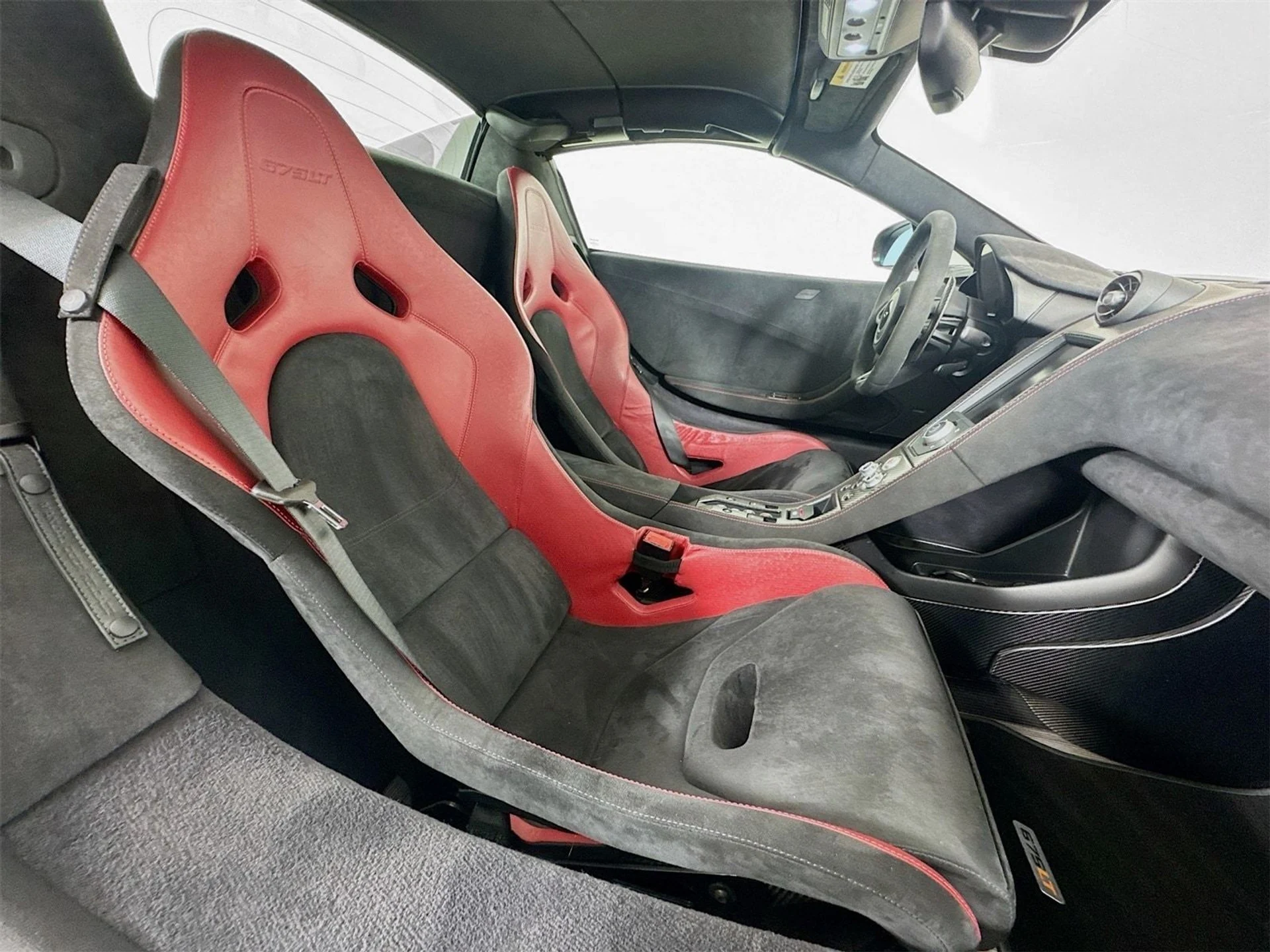 mph020_33422748_df950fd1bb10bcc030abafef341ee0dbx_ba58064ee4