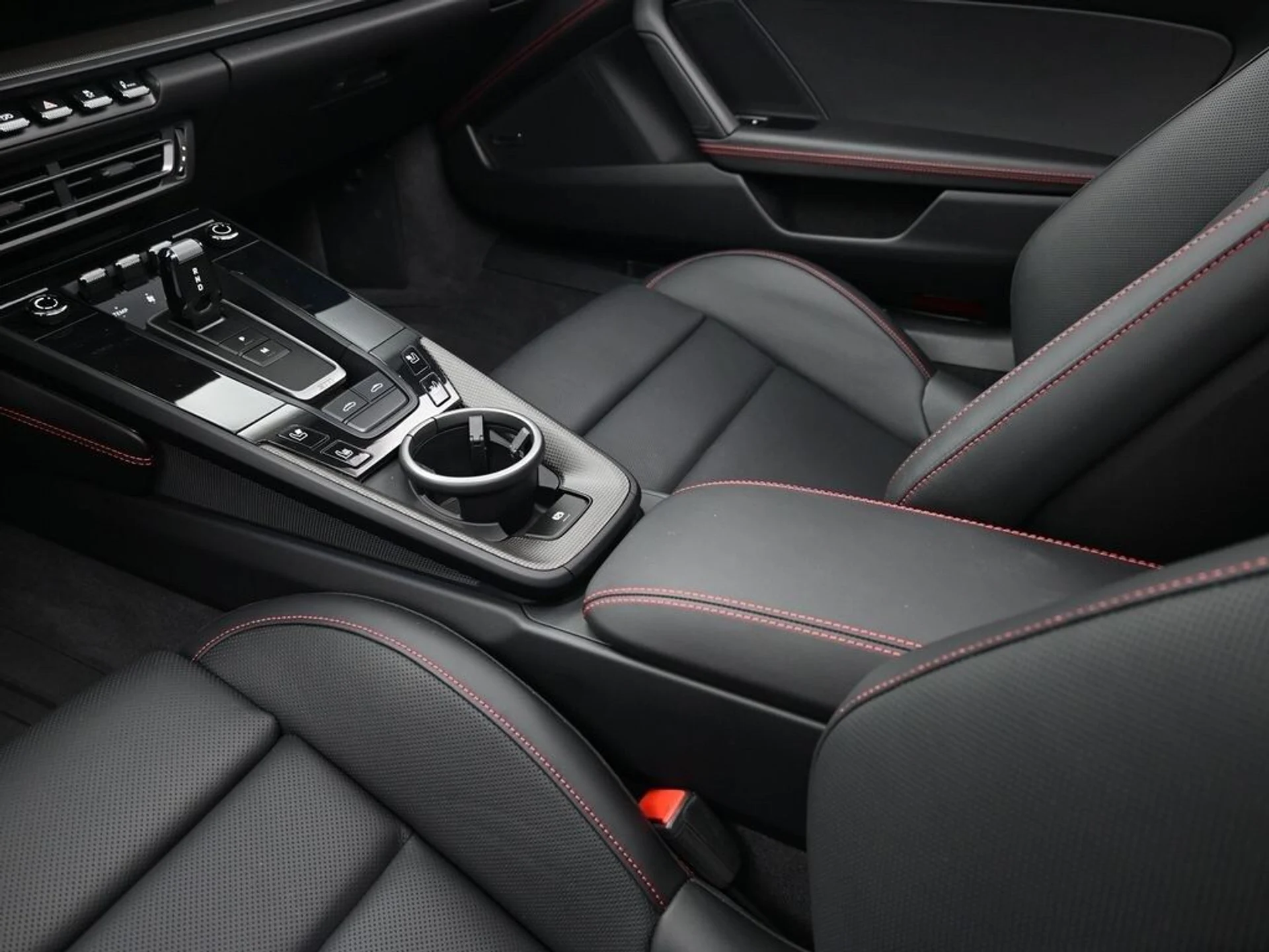 mph020_3344435768_e5a3c7a2e9ffa5efb1d18635e0a02155x_8347600395