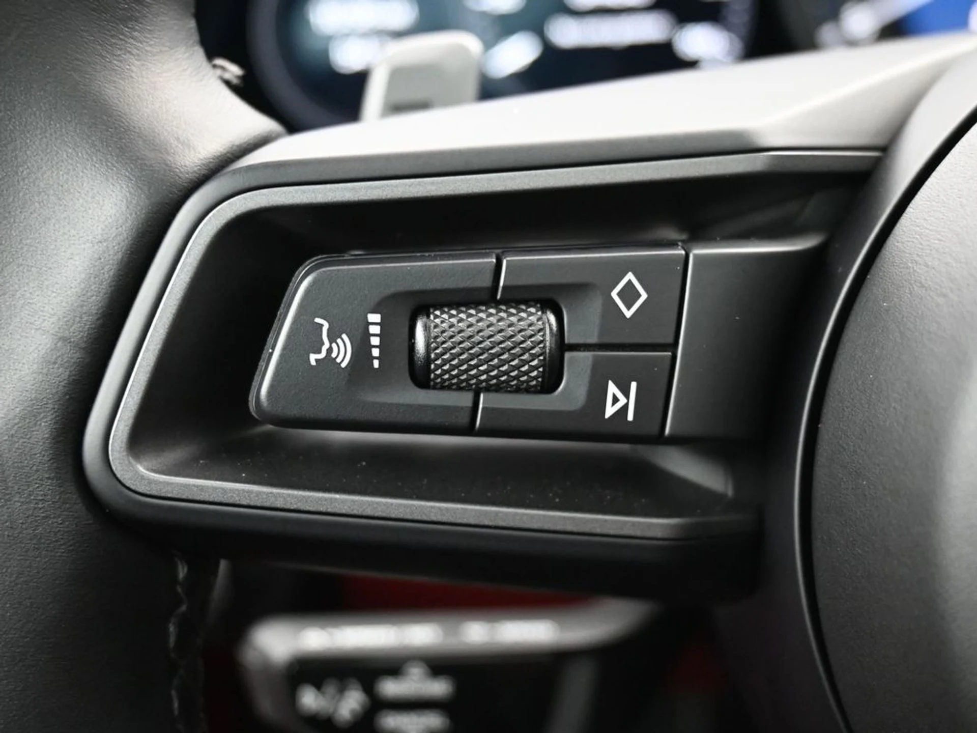 mph020_3347342668_5a78dc07940f69c1562e76fb17669081_e6629e568f