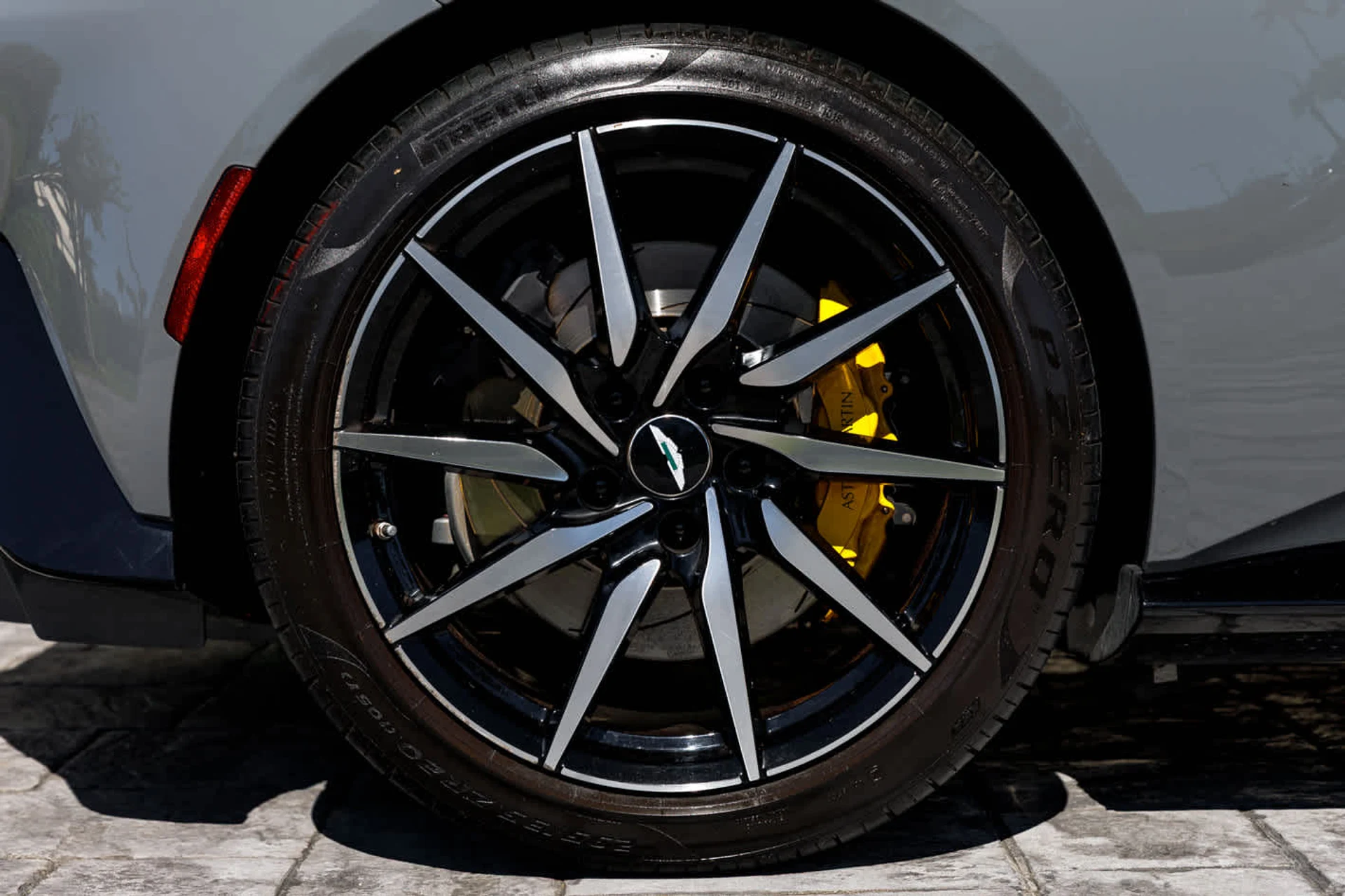 mph020_3353732759_21_019040df73