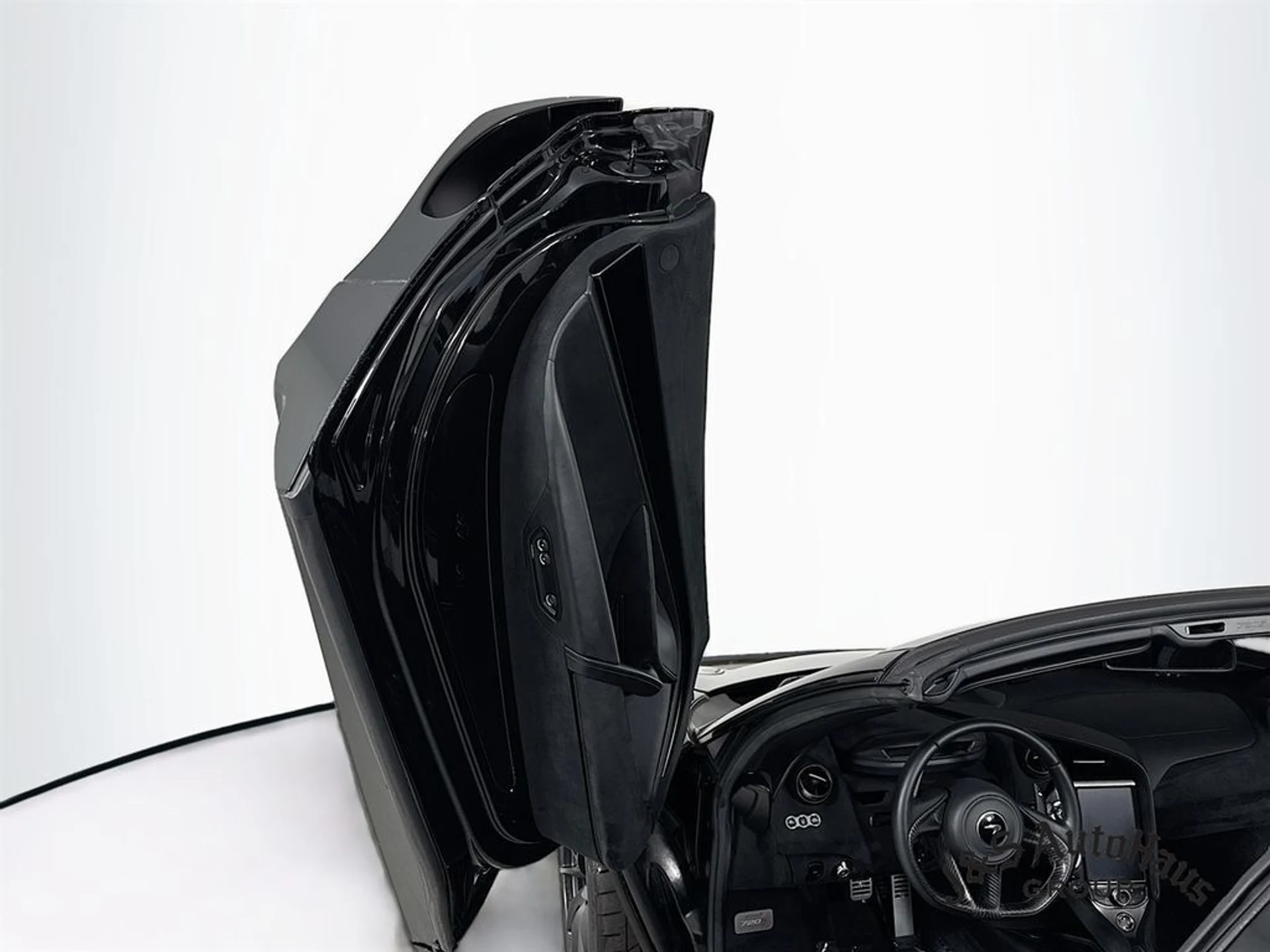 mph020_3354081649_tcz72m7g5w4j8sunvude68ur6egk_c8f2b44da6