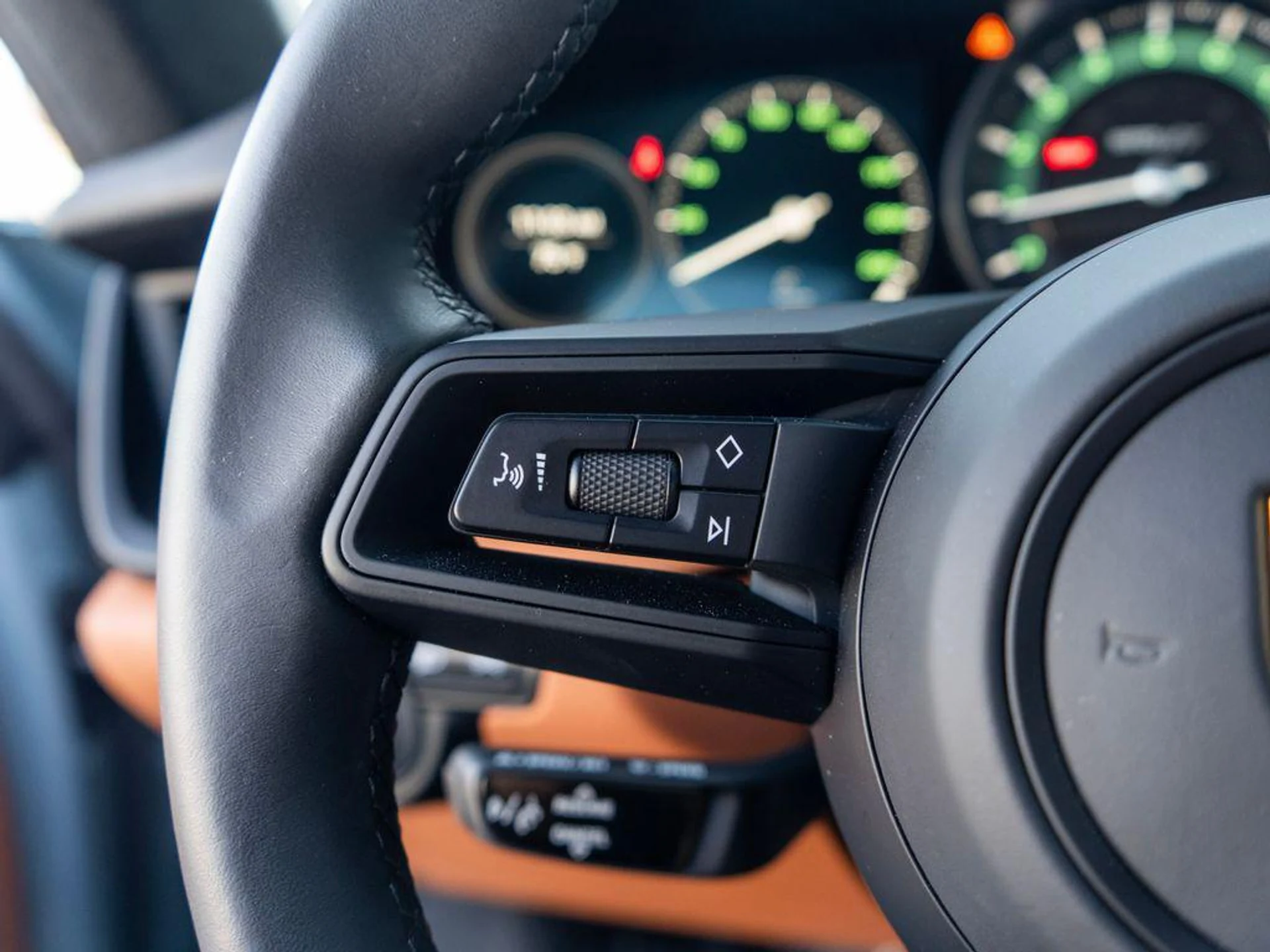 mph020_3354830281_2pz_Q_a_Kn_S_Ht_I_Xwampkls_D_0_HMU_a18abe28e1