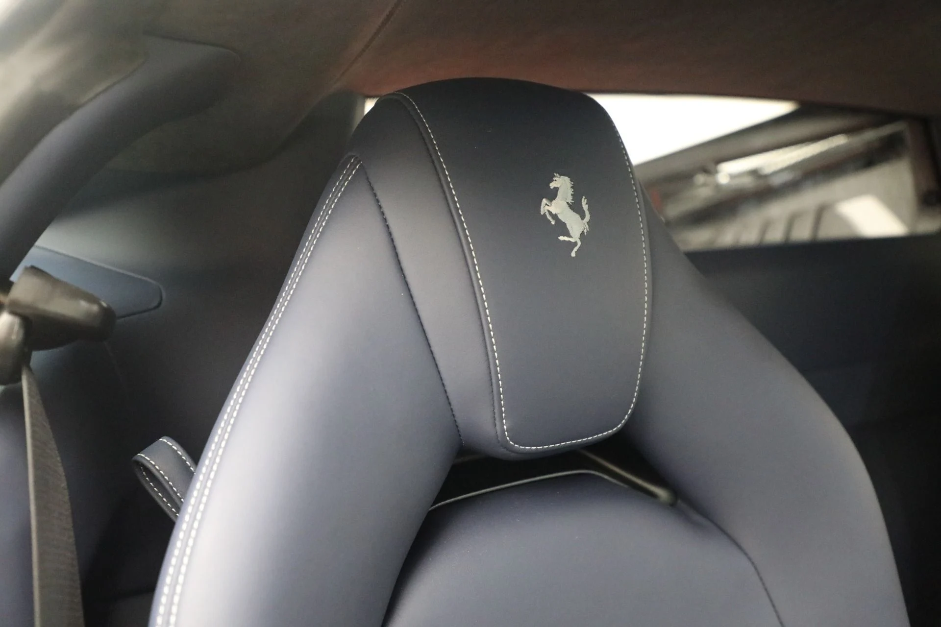 mph020_3355999410_Used_2022_Ferrari_F8_Tributo_1749145570_7d57088442