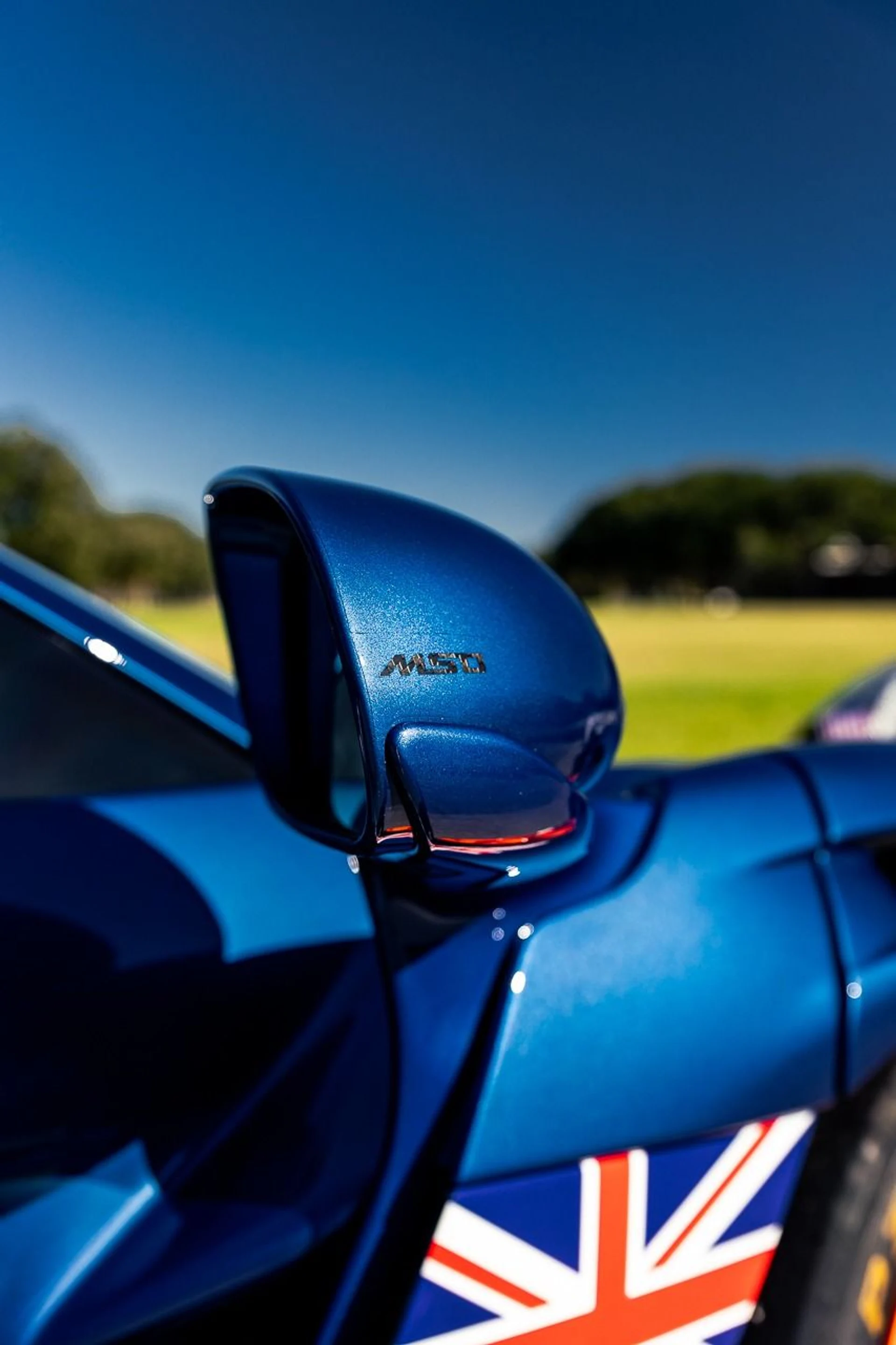 mph020_3357092_322_p21_l_7cdbac703e