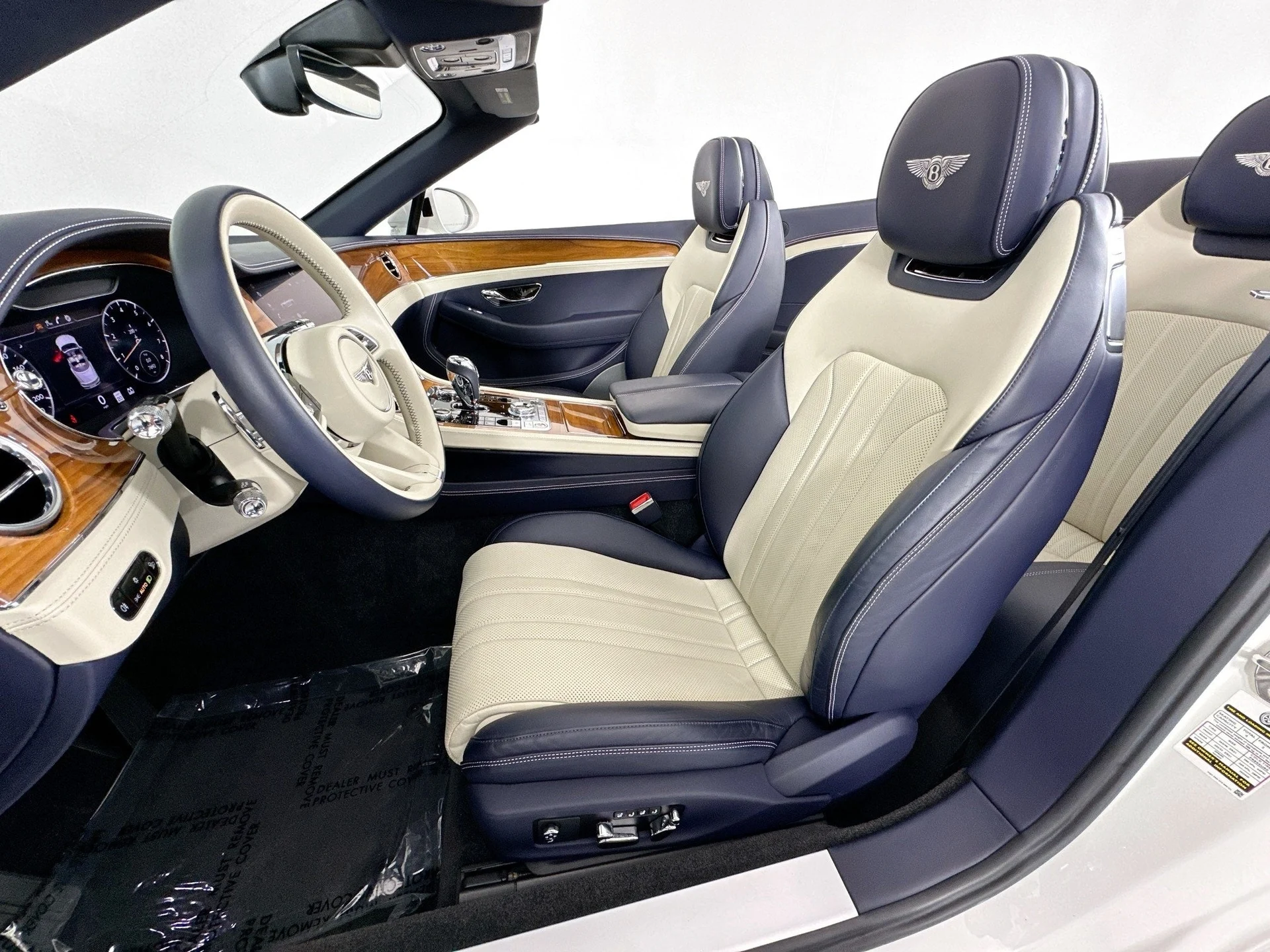 mph020_3359680042_21_59c05700aa