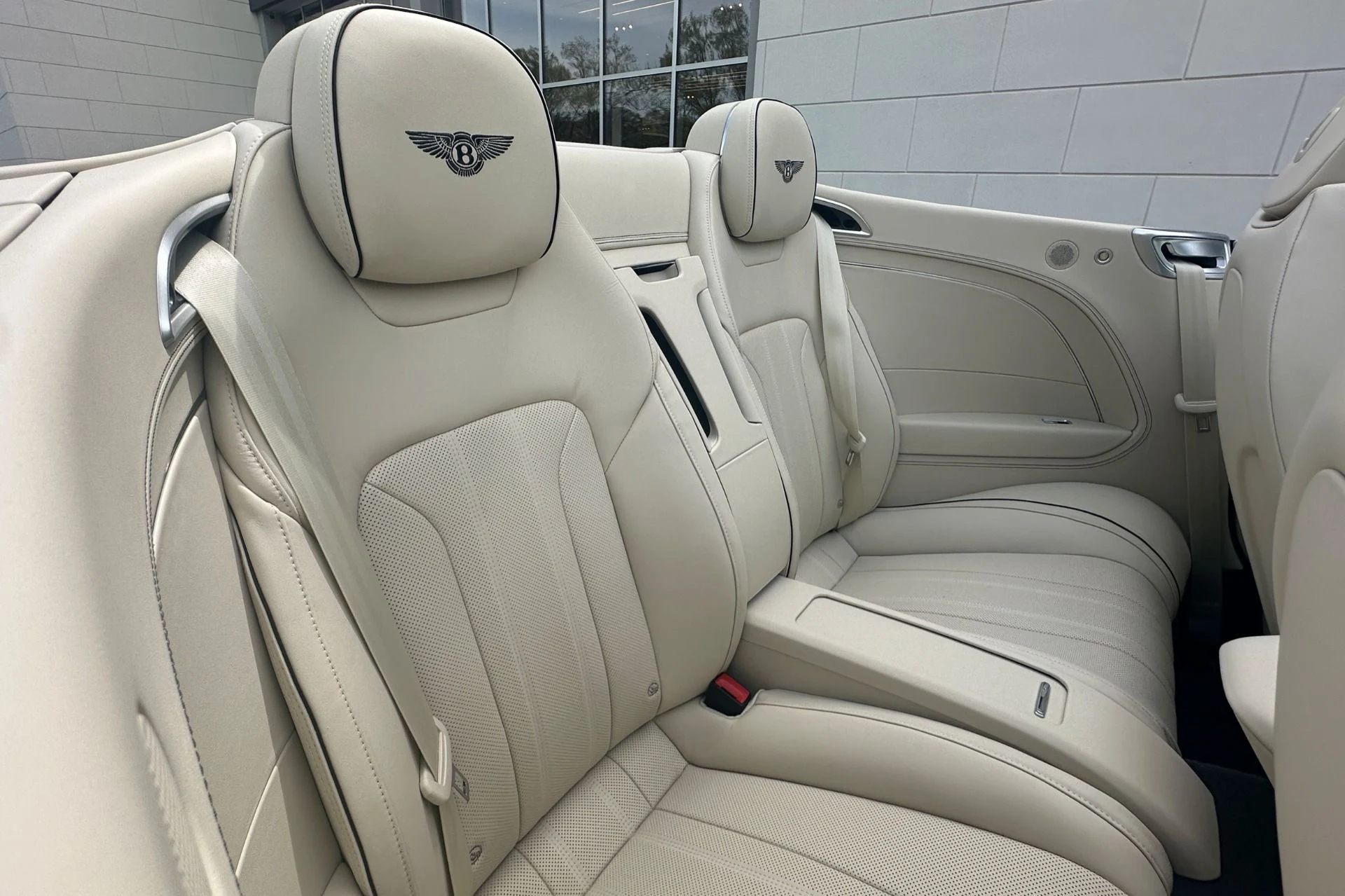 mph020_3367857061_Used_2026_Bentley_Continental_GT_GTC_1784733700_205b0de7d7