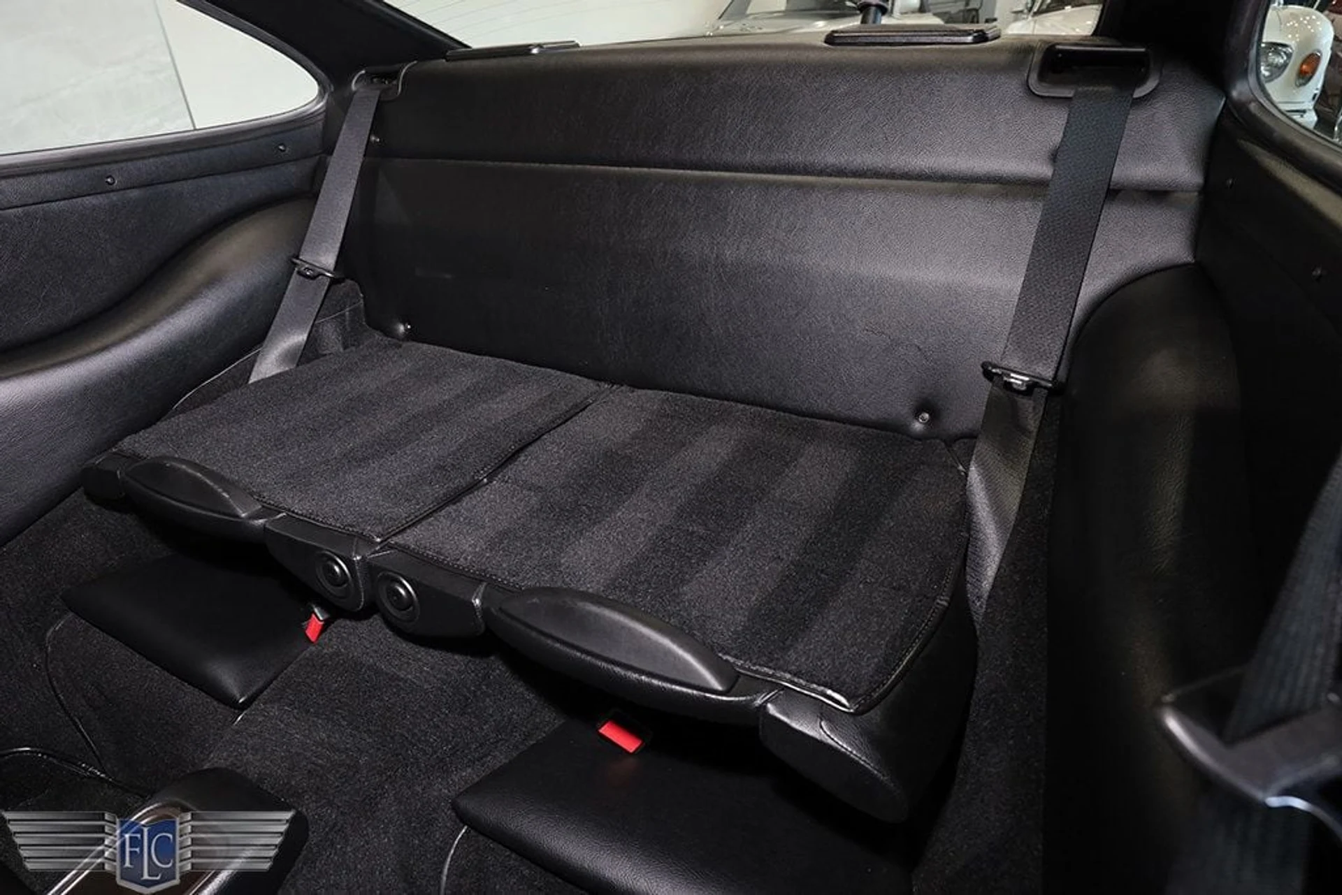 mph020_3372322049_used_1998_porsche_911_carrera_4s_coupe_9689_22929030_21_1024_031cd7cec7